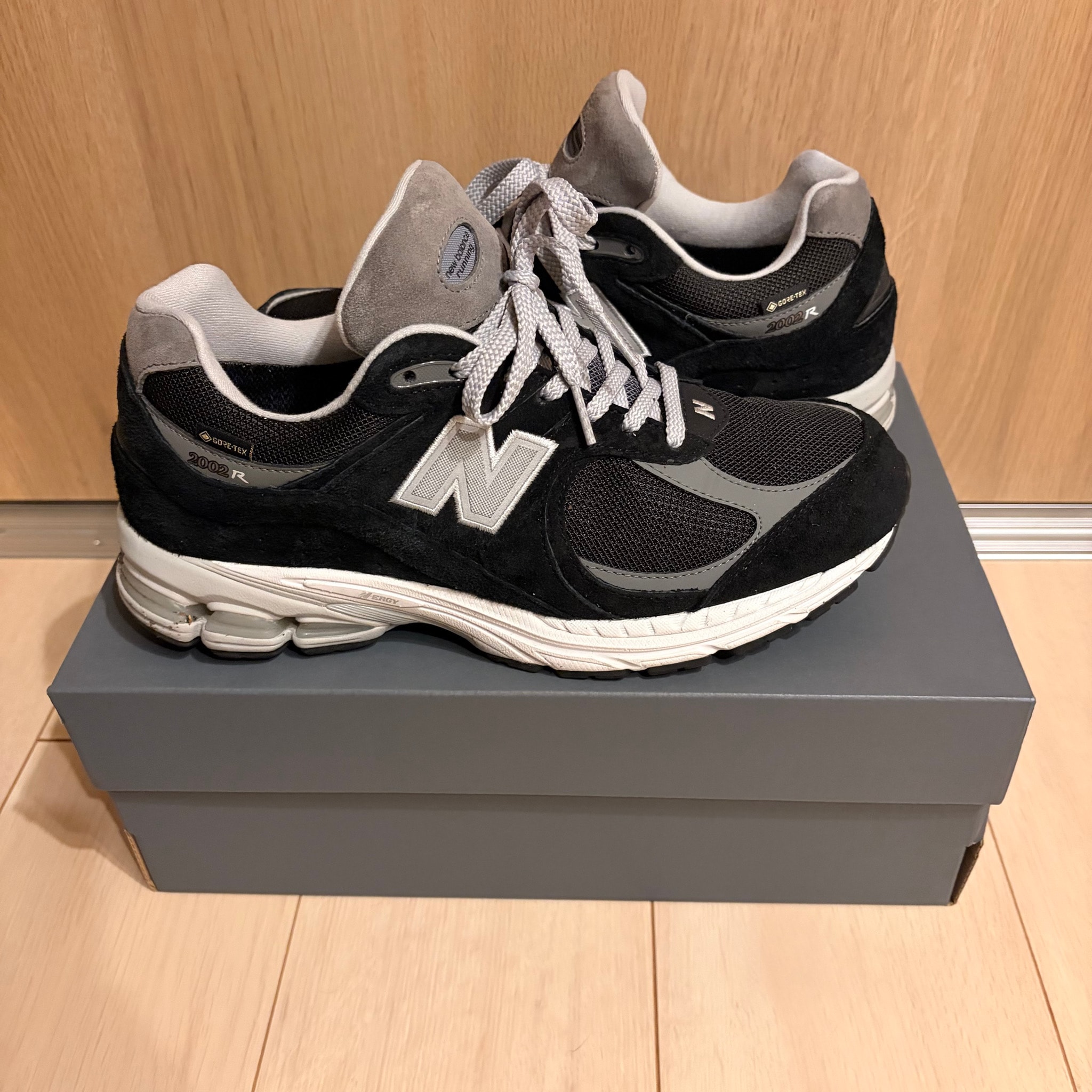 New Balance 2002R GORE-TEX "Black/Gray"