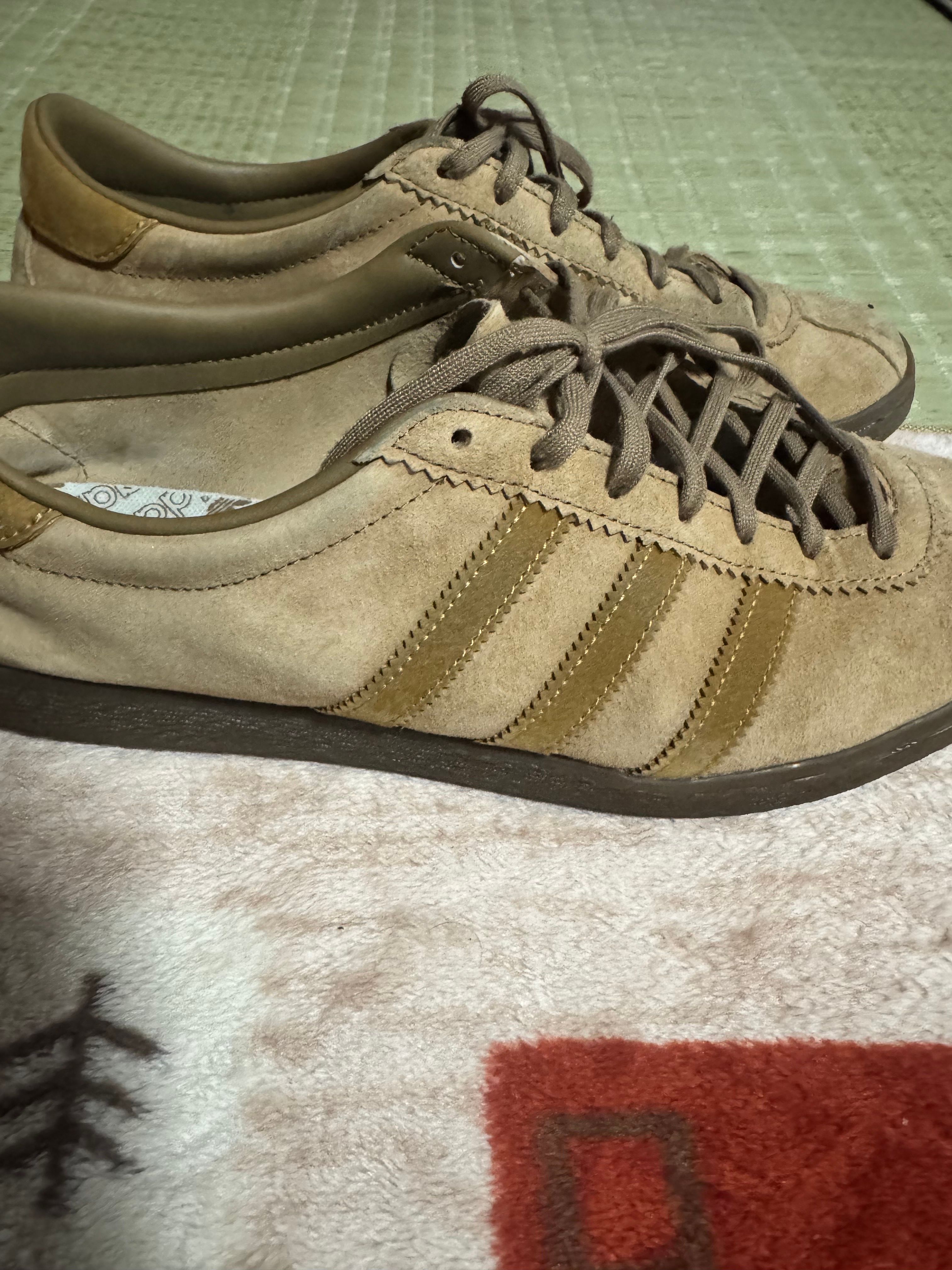 adidas Tobacco "Pantone/Mesa/Gum"