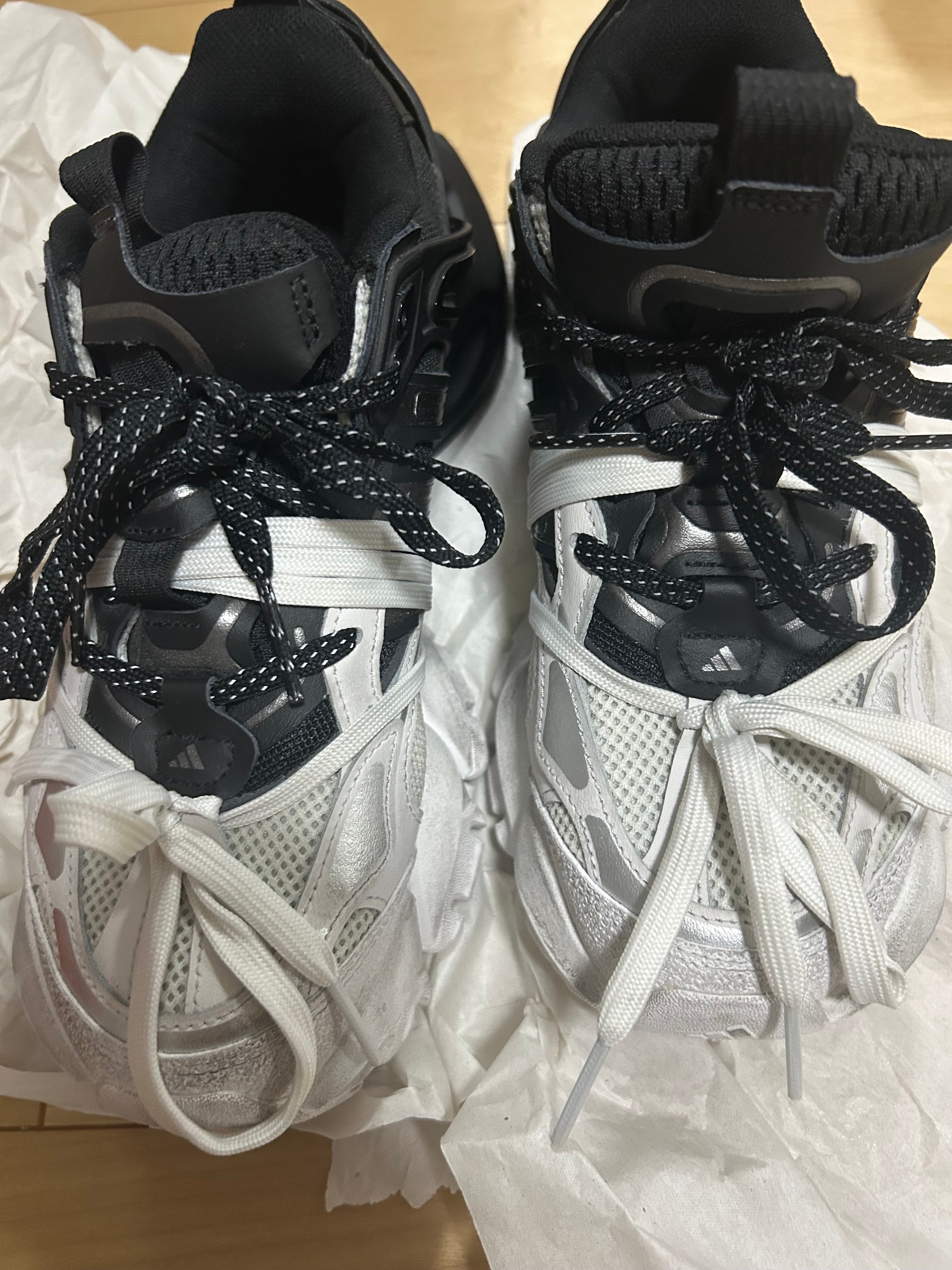 アディダス XLGランナー デラックス "ホワイト/ブラック"