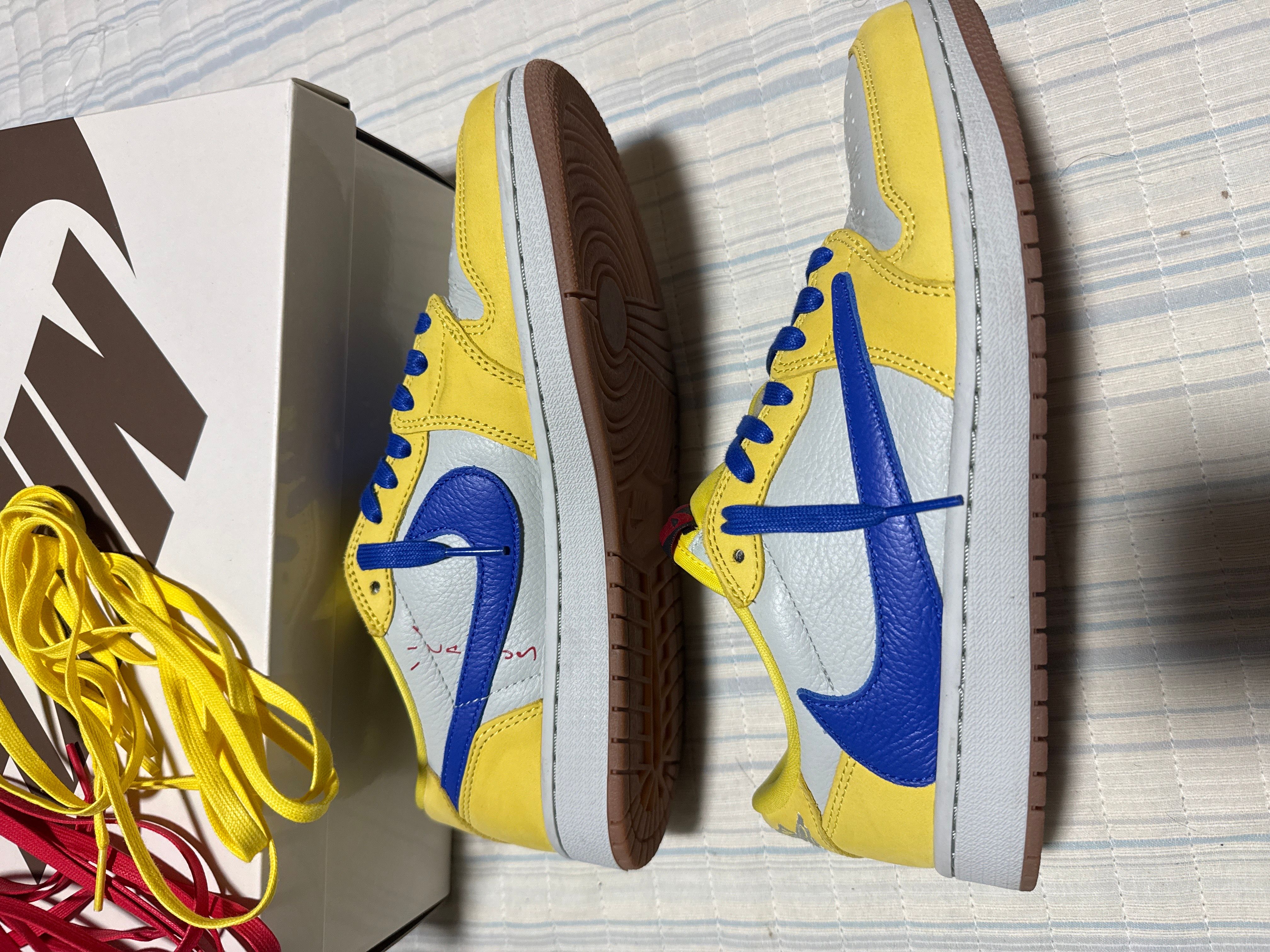 Travis Scott × Nike Women's Air Jordan 1 Retro Low OG "Canary"