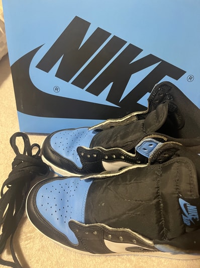 Nike GS Air Jordan 1 Retro High OG "University Blue/UNC Toe"