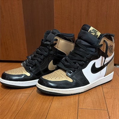 Nike Air Jordan 1 Retro High OG NRG "Gold Toe"