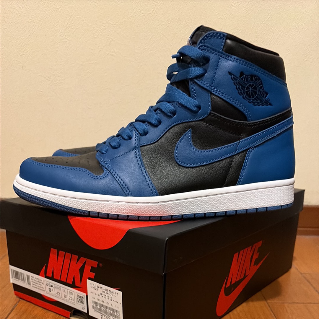 Nike Air Jordan 1 Retro High OG "Dark Marina Blue"