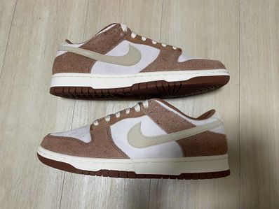 Nike Dunk Low PRM "Medium Curry"