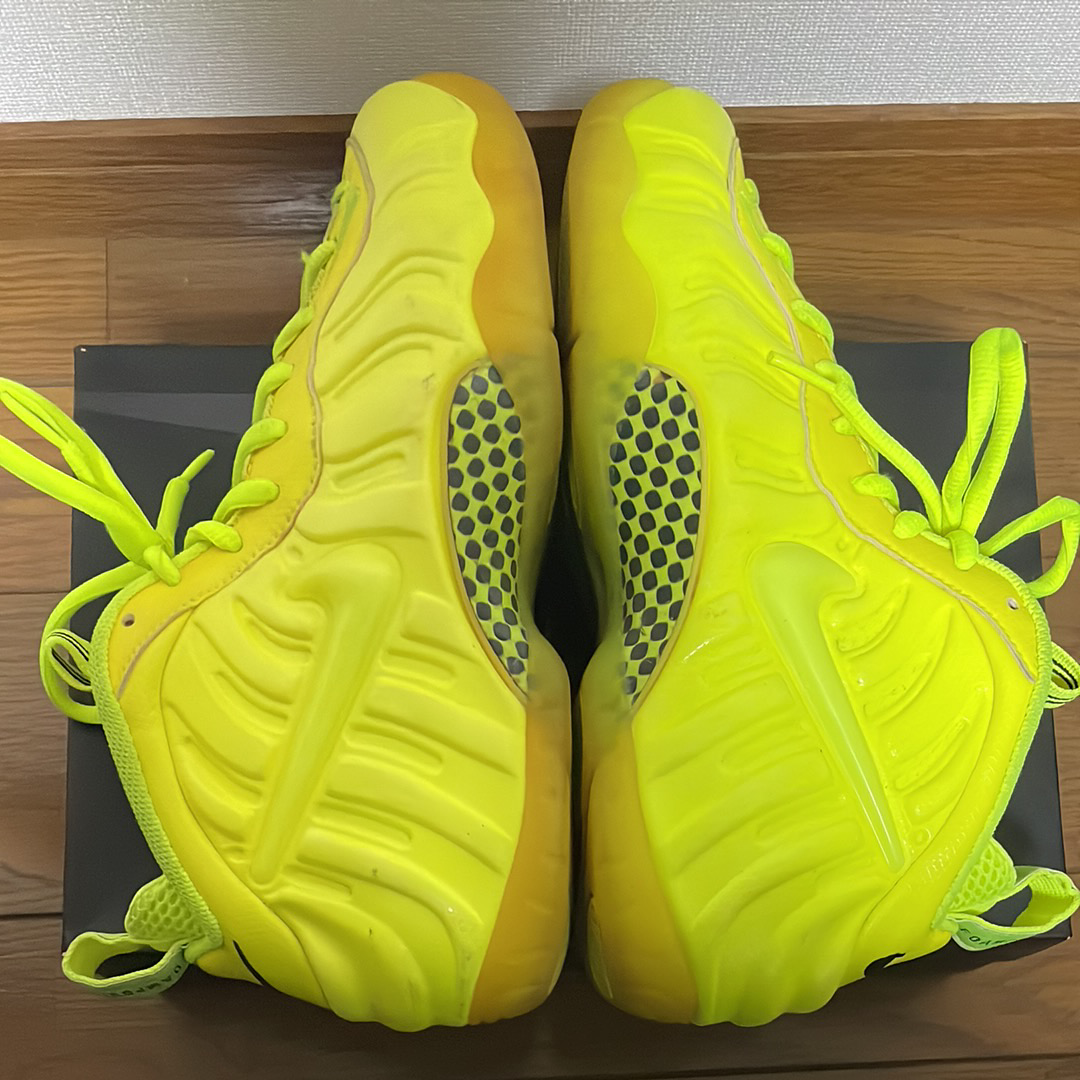 Nike Air Foamposite Pro "Volt" (2021)