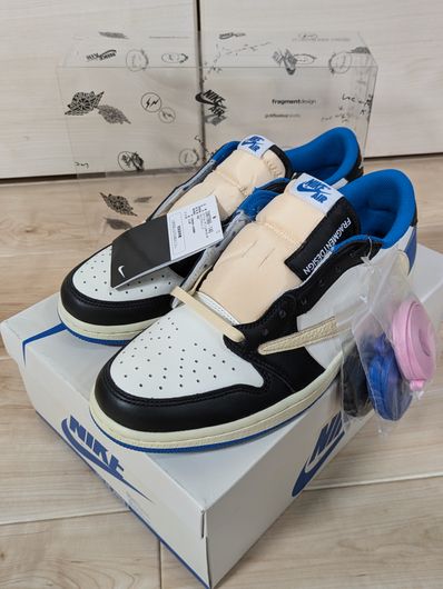 Travis Scott × fragment design × Nike Air Jordan 1 Low OG SP "Military Blue"