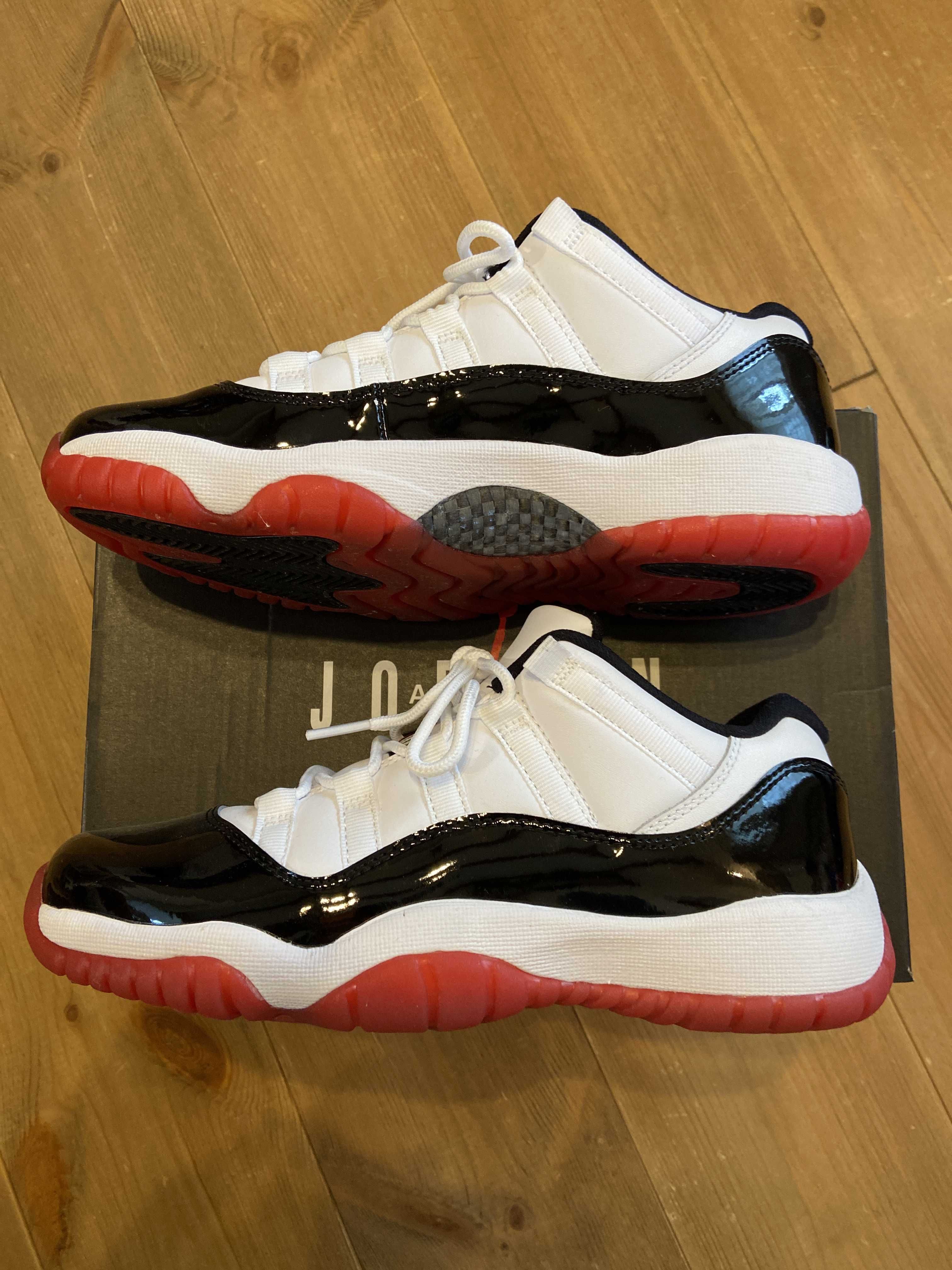 NIKE AIR JORDAN11 LOW GS "GYM RED"