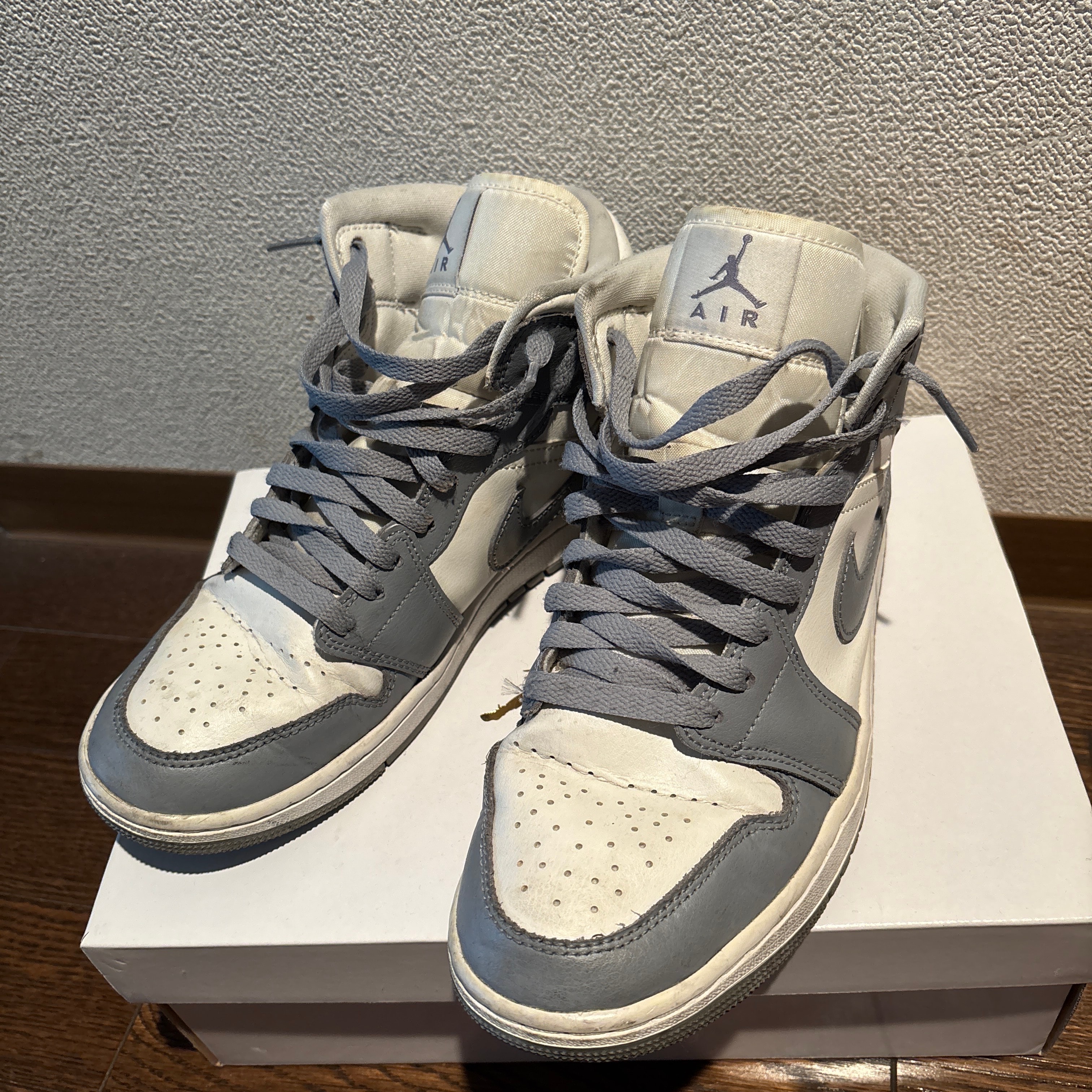 Nike Women's Air Jordan 1 Mid "Grey/Sail"