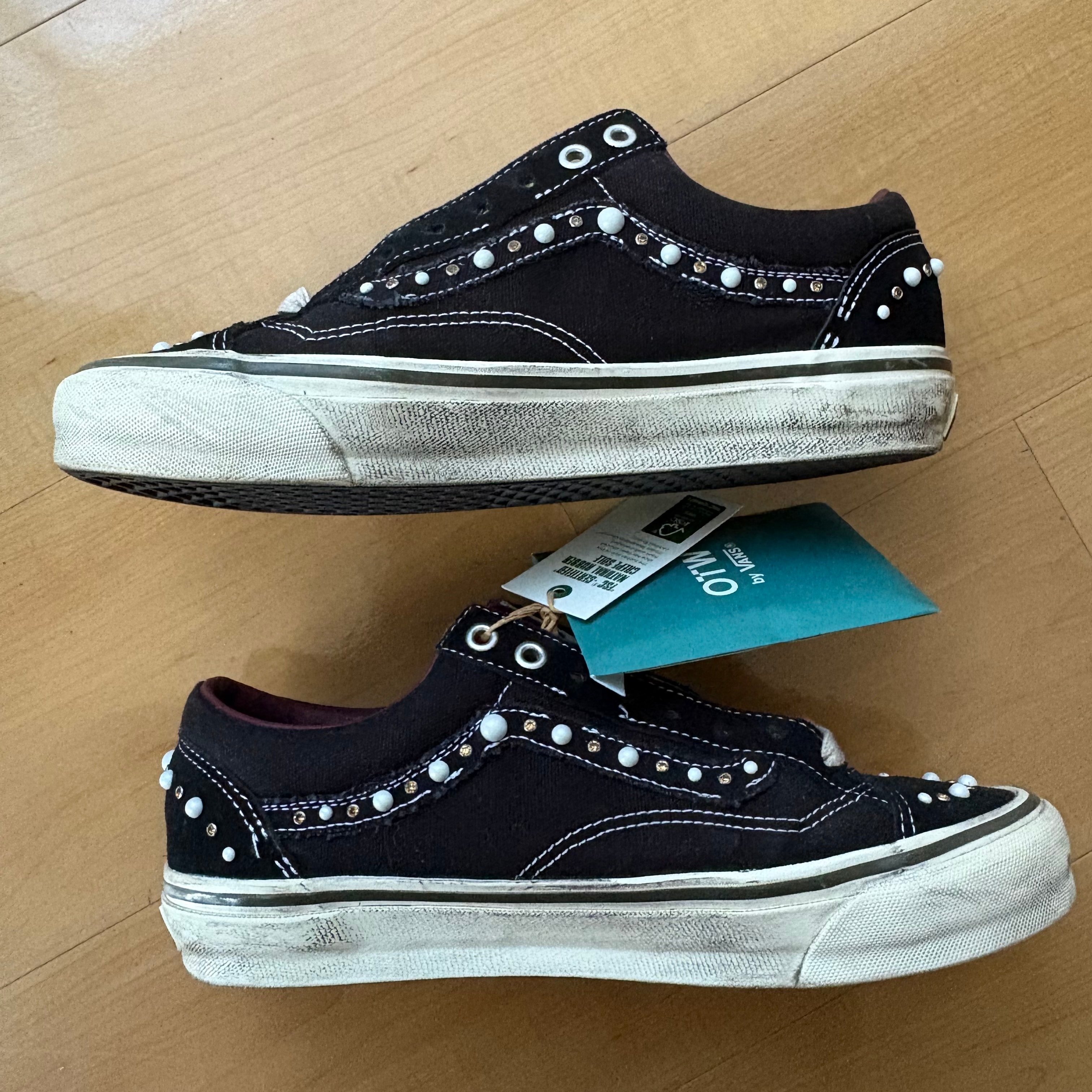 OTW by Vans Old Skool Reissue 36 "Pearlized Black"