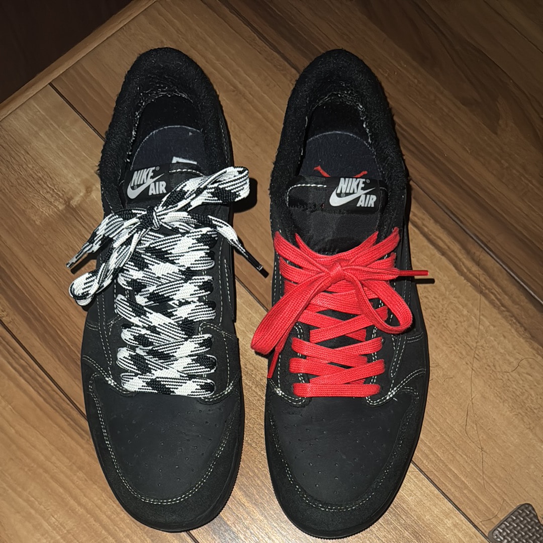 Travis Scott × Nike Air Jordan 1 Low OG SP "Black Phantom"