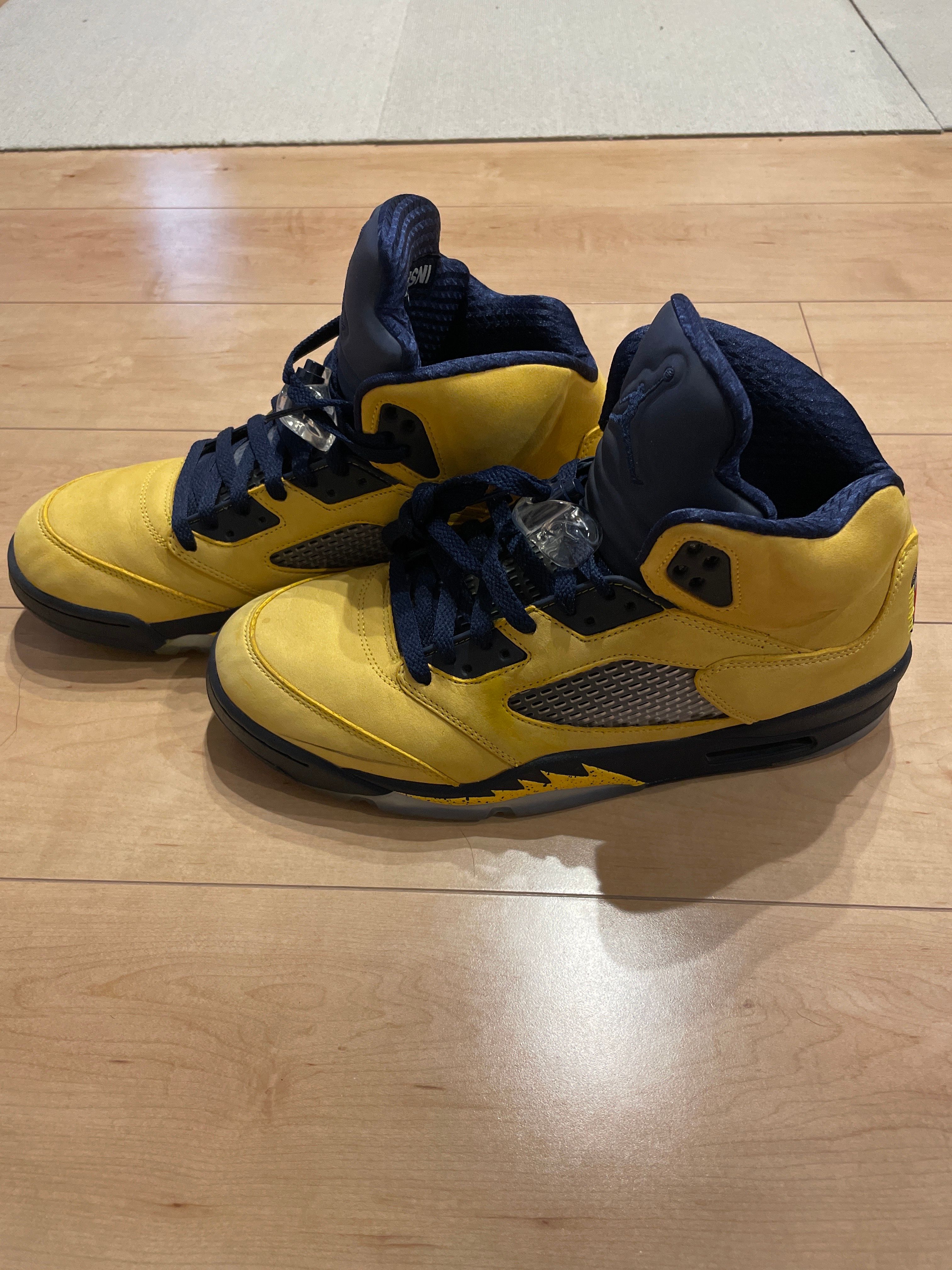 NIKE AIR JORDAN 5 "MICHIGAN"