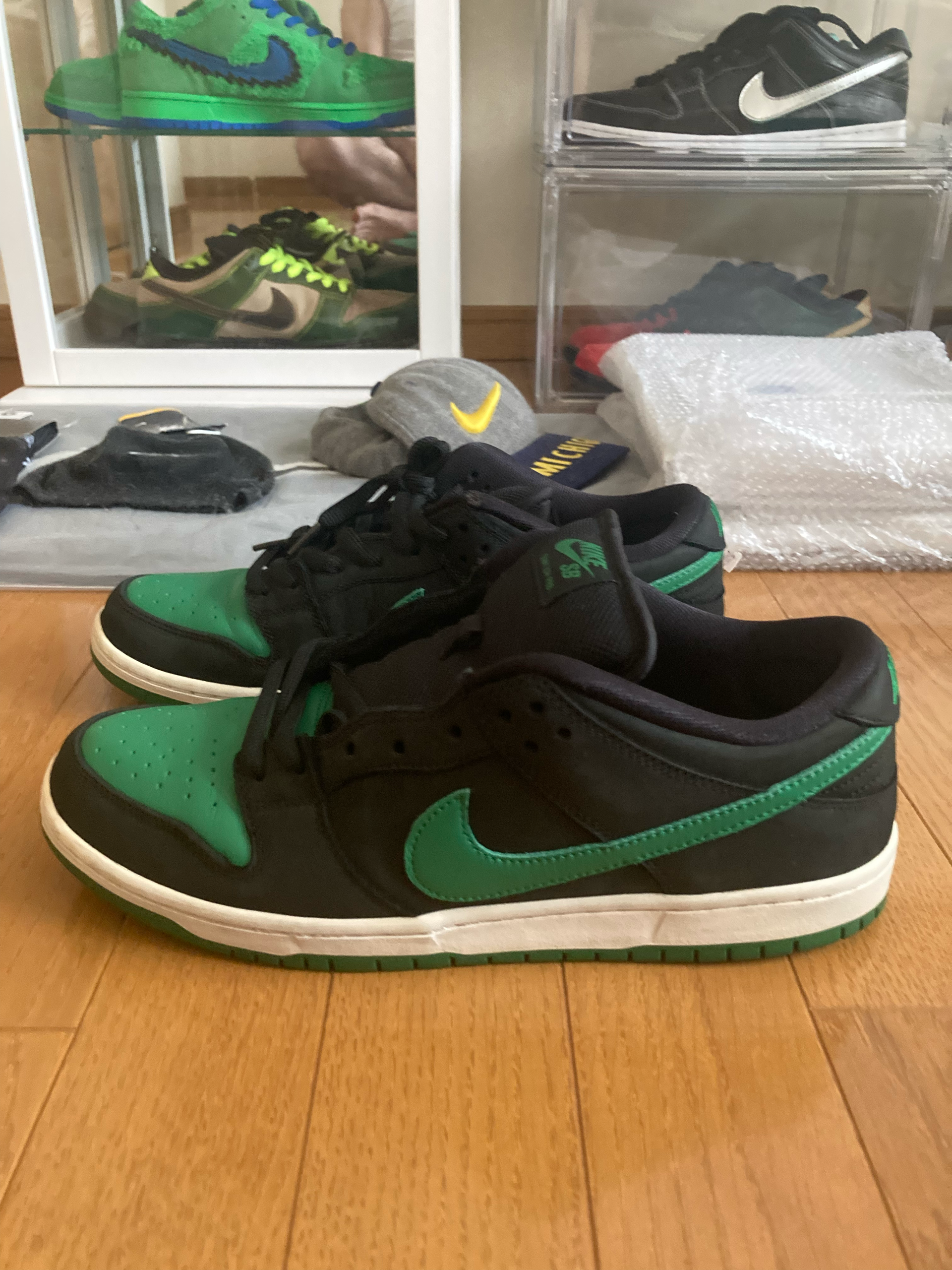 Nike SB Dunk Low PRO "Black/Pine Green"