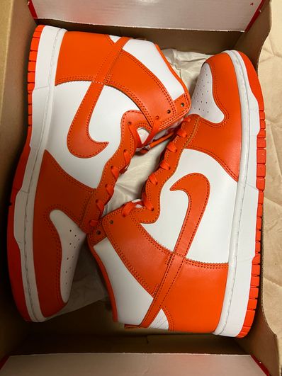 Nike Dunk High "Orange Blaze"