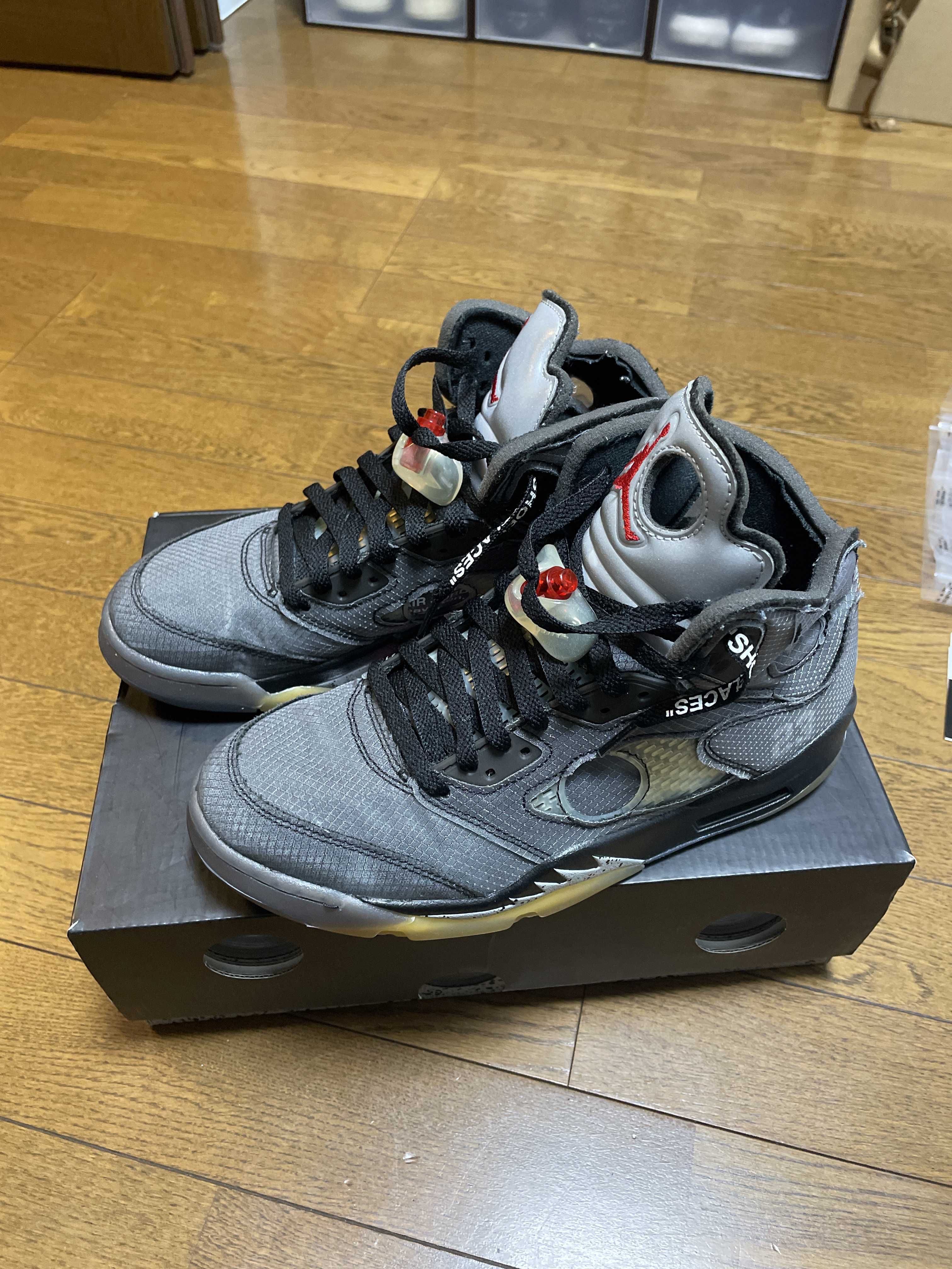 Off-White × Nike Air Jordan 5 "Black/Muslin/Fire Red"