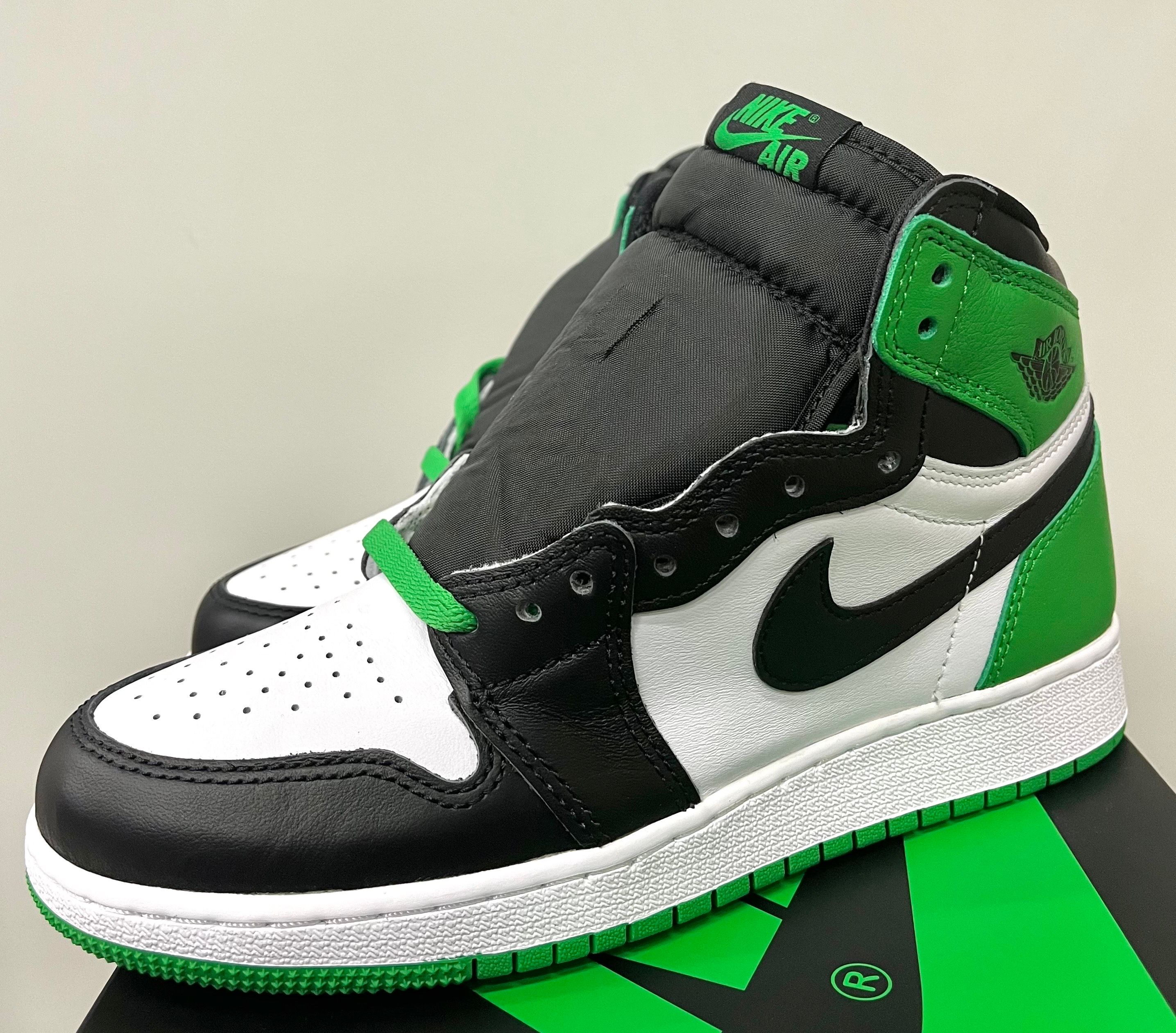 Nike GS Air Jordan 1 Retro High OG "Celtics/Black and Lucky Green" (2023)