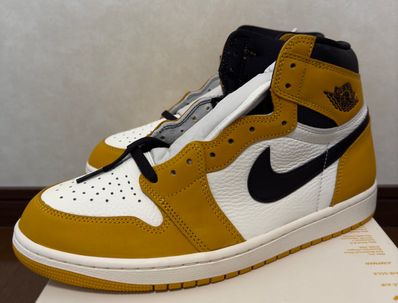Nike Air Jordan 1 Retro High OG "Yellow Ochre"
