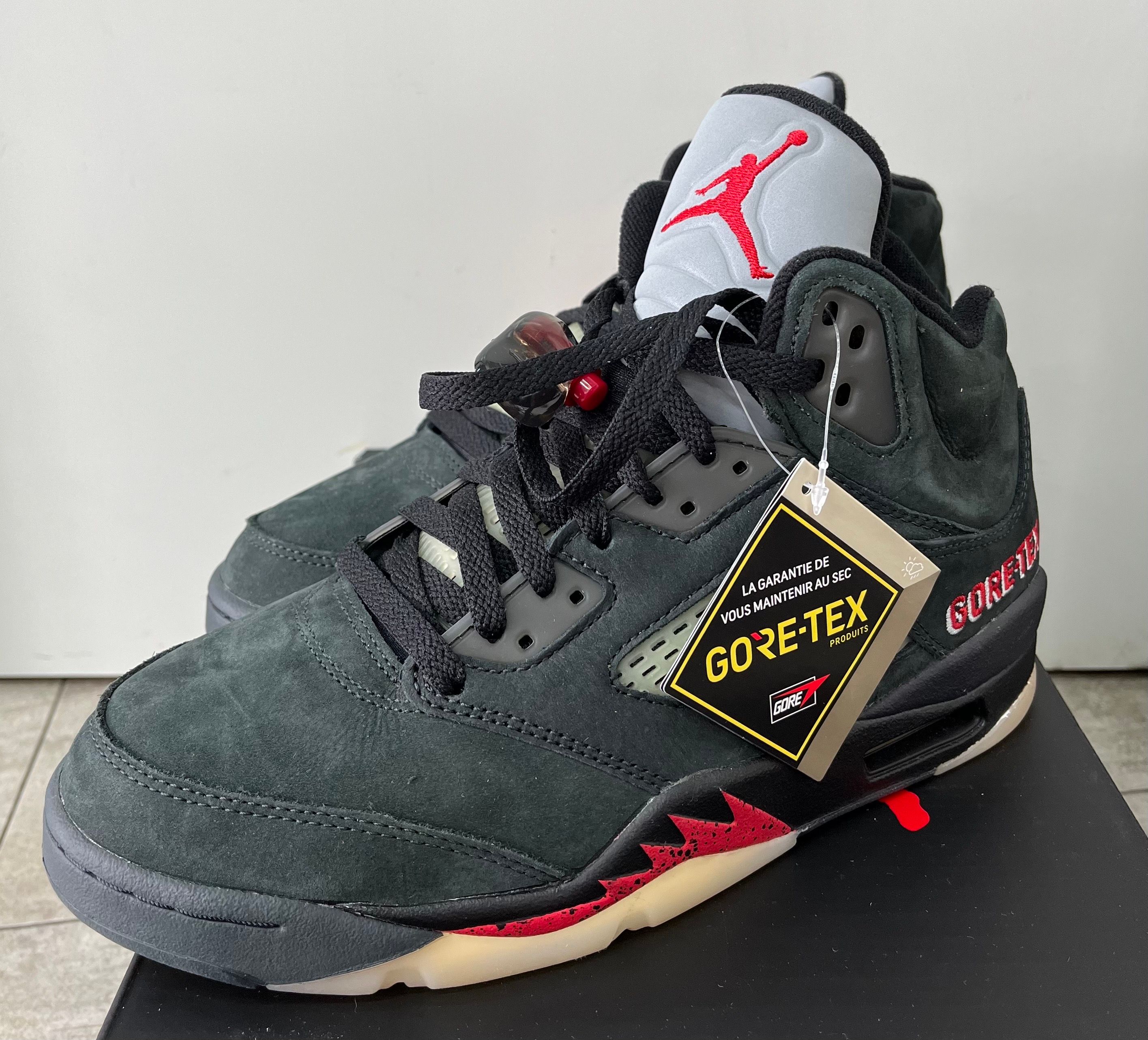 Nike Women's Air Jordan 5 Retro GORE-TEX "Off-Noir"