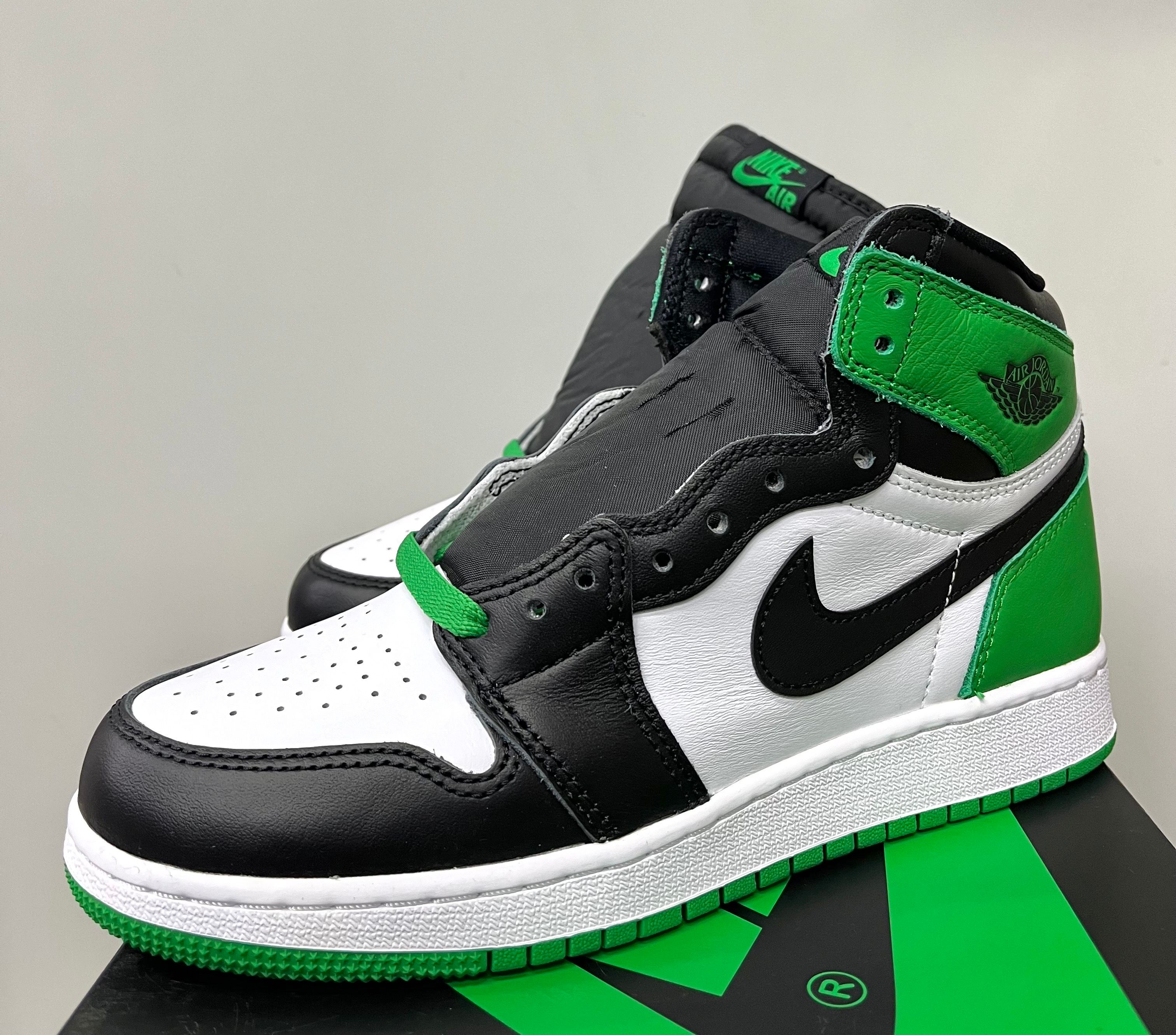 Nike GS Air Jordan 1 Retro High OG "Celtics/Black and Lucky Green" (2023)