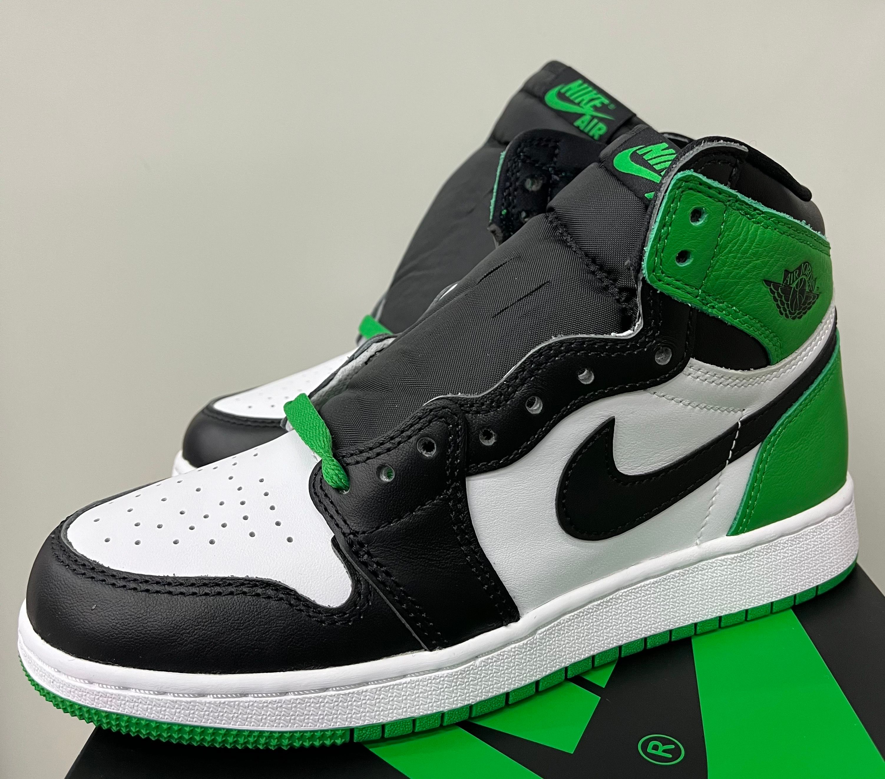 Nike GS Air Jordan 1 Retro High OG "Celtics/Black and Lucky Green" (2023)