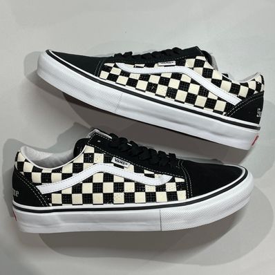 Supreme × Swarovski × Vans Old Skool "Black"