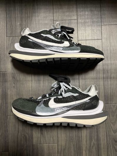 sacai × Nike Vapor Waffle "Black and White"