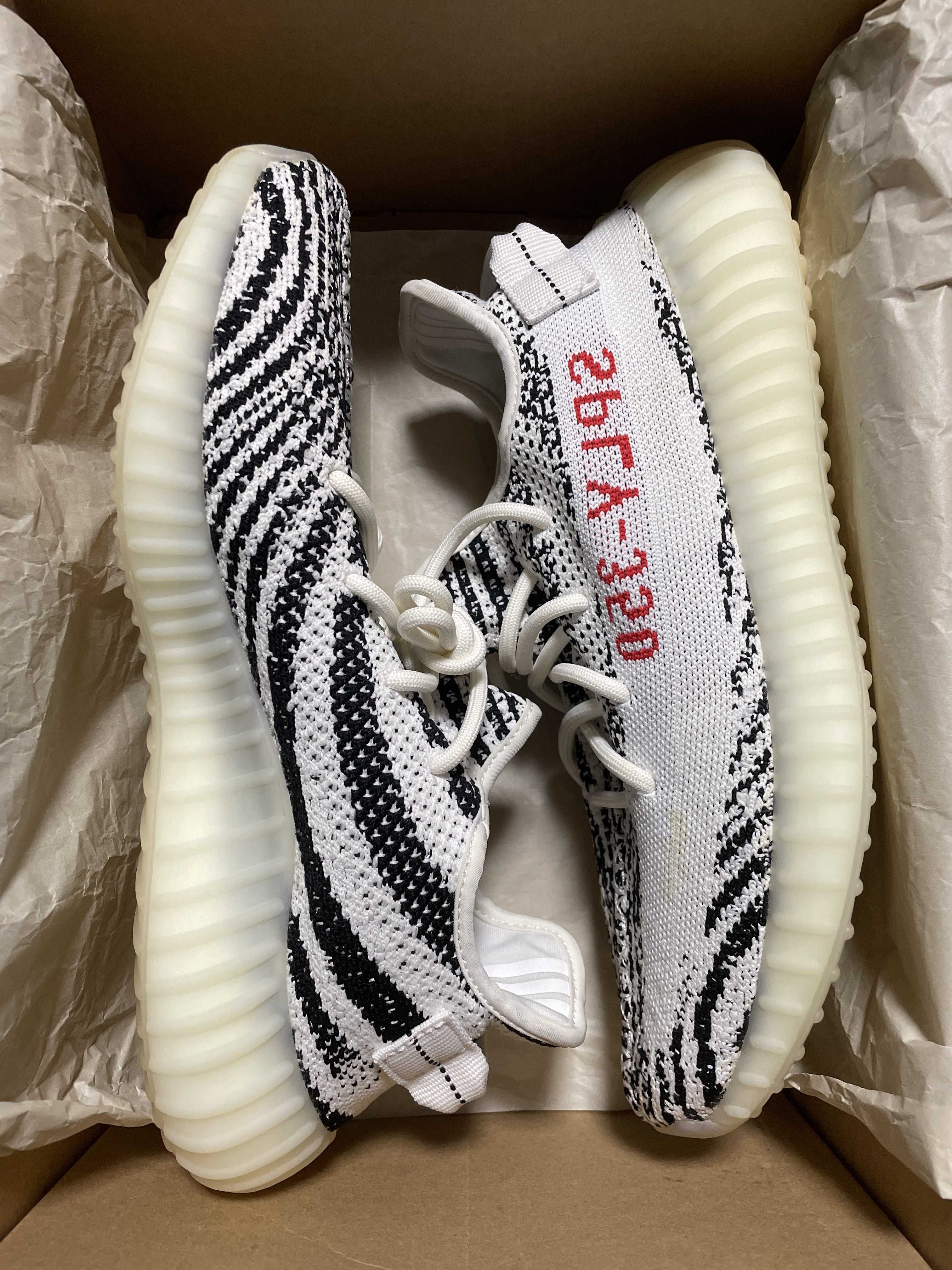 adidas YEEZY Boost 350 V2 "Zebra"