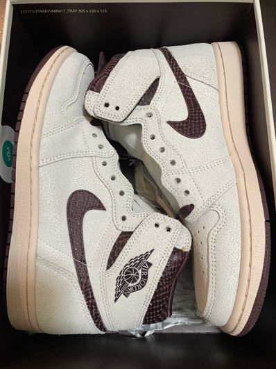 A Ma Maniere × Nike Air Jordan 1 Retro High OG "Sail and Burgundy"