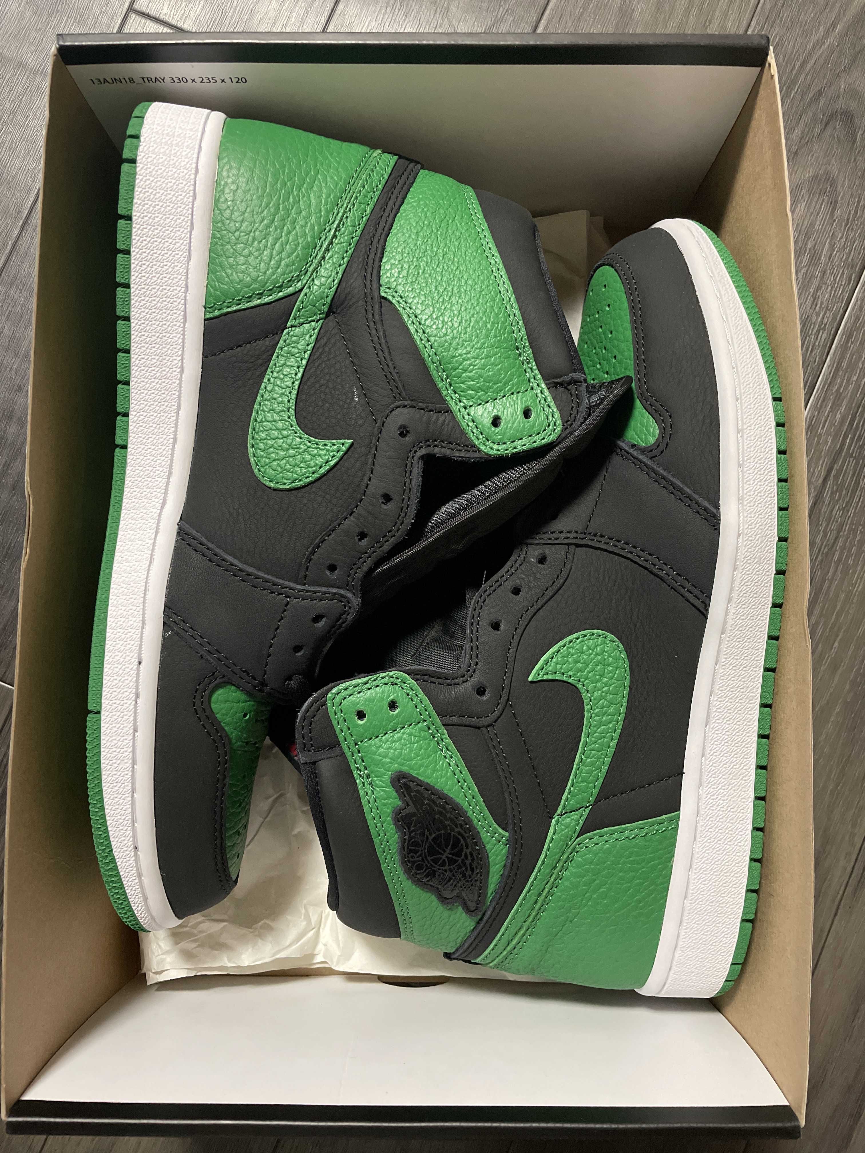 Nike Air Jordan 1 Retro High OG "Black/Pine Green" (2020)