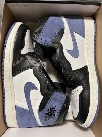 Nike Air Jordan 1 Retro High "Blue Moon"