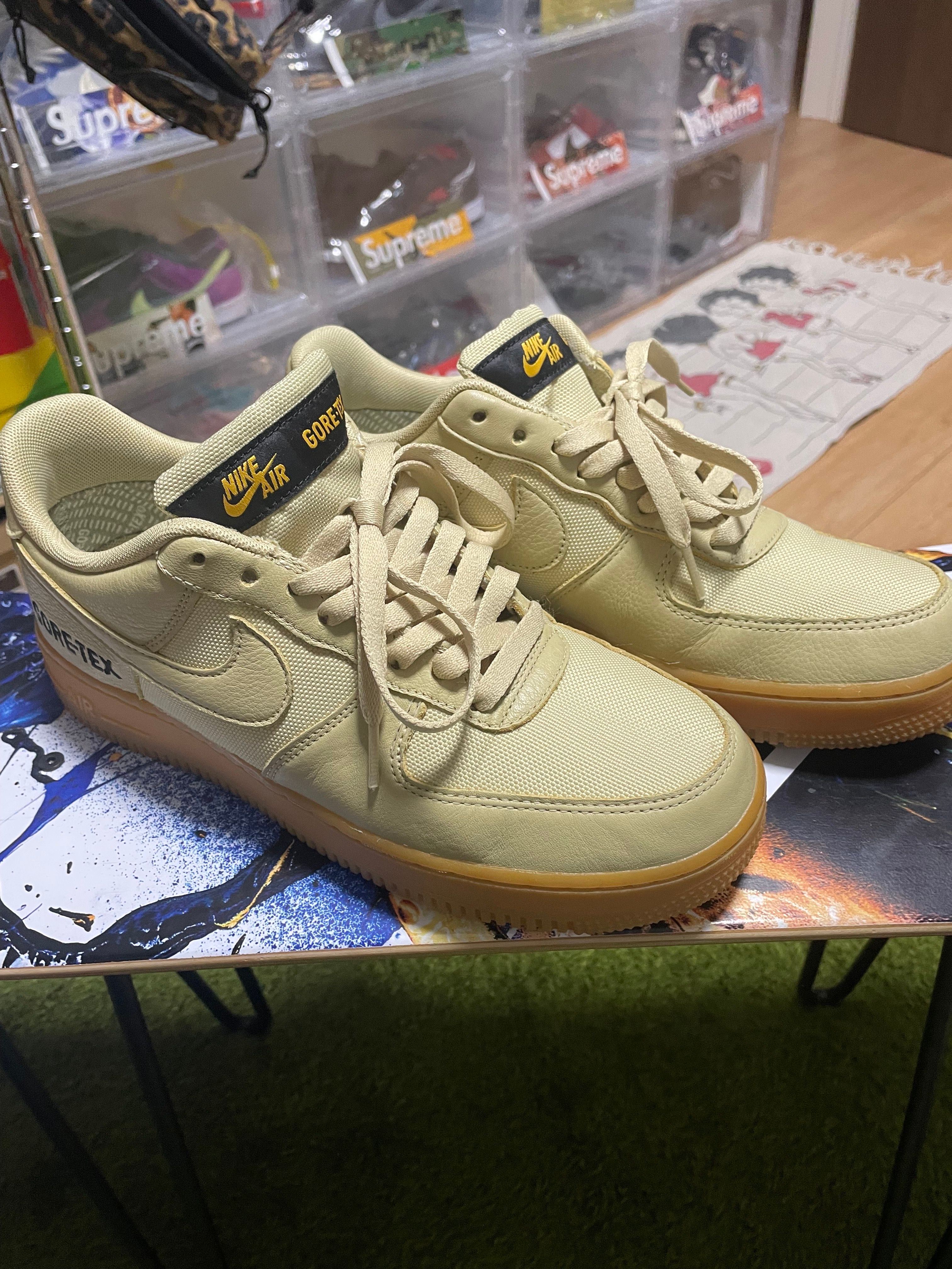 Nike Air Force 1 Low Gore-Tex "Team Gold"