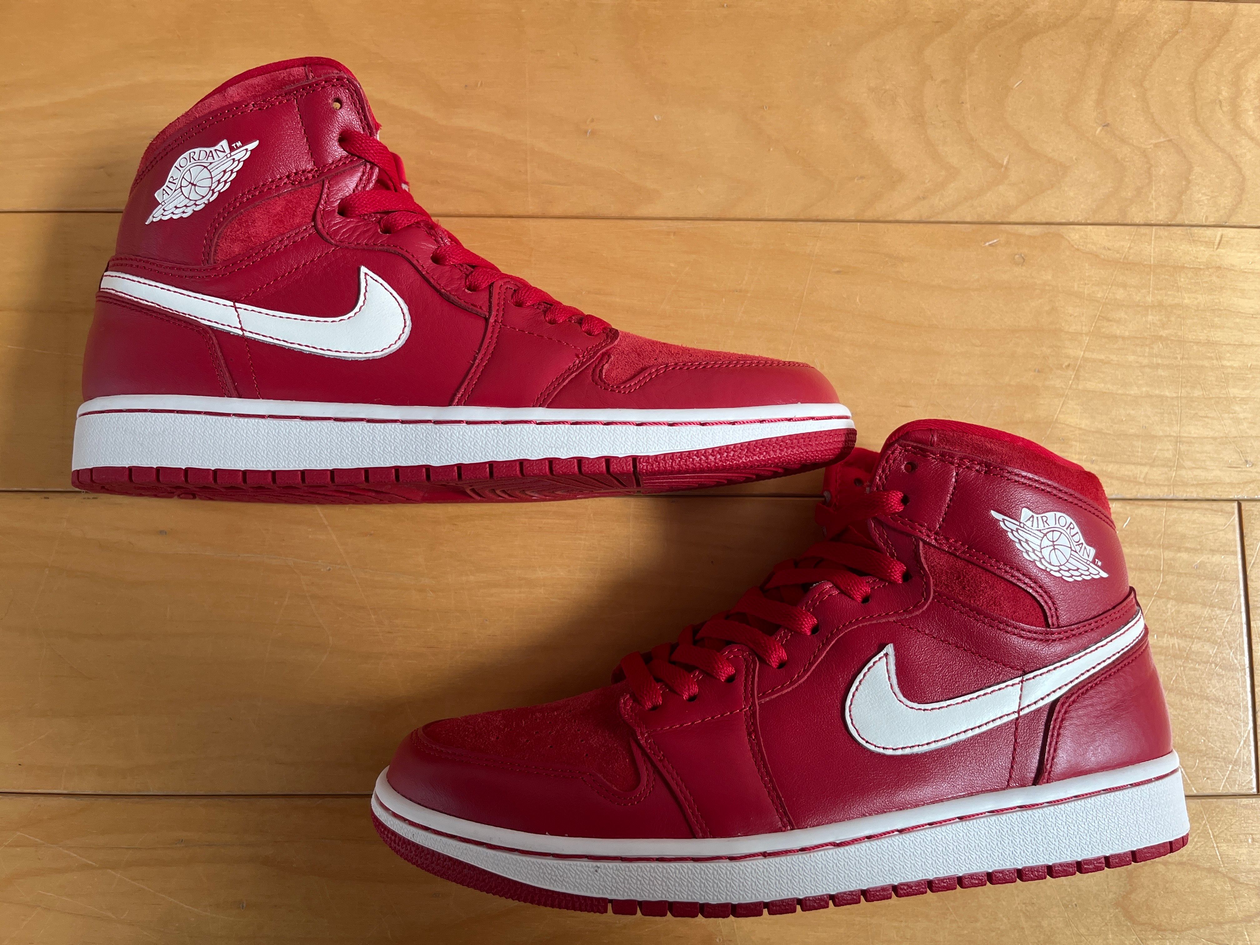Nike Air Jordan 1 Retro High "Gym Red"