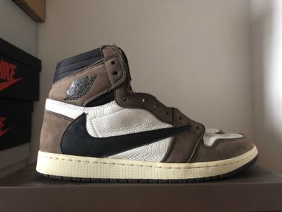 Travis Scott × Nike Air Jordan 1 Retro High OG TS SP "Sail/Dark Mocha"