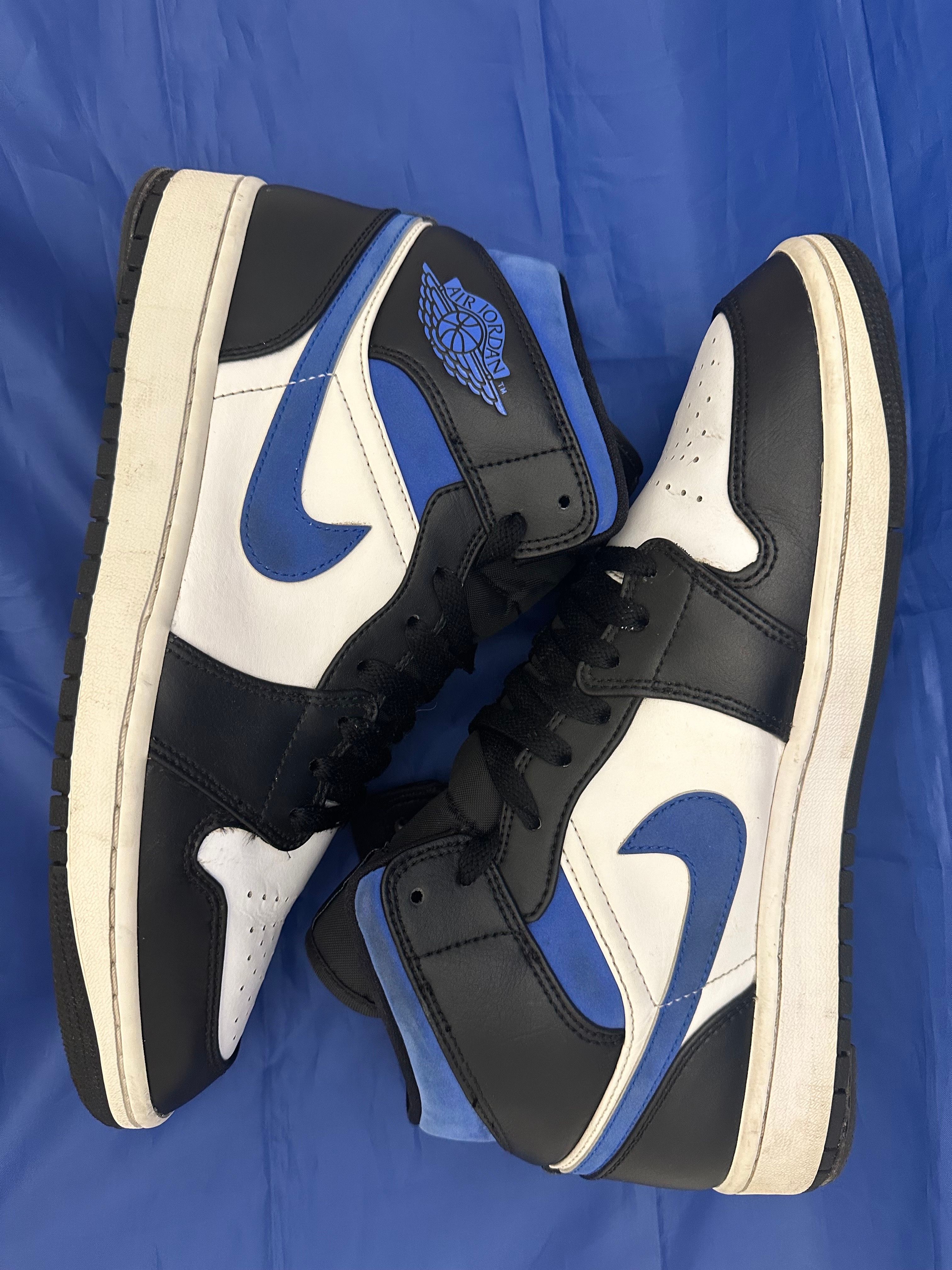 Nike Air Jordan 1 Mid "Royal"
