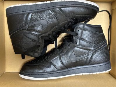 Nike Air Jordan 1 Retro High "Black Perforated"