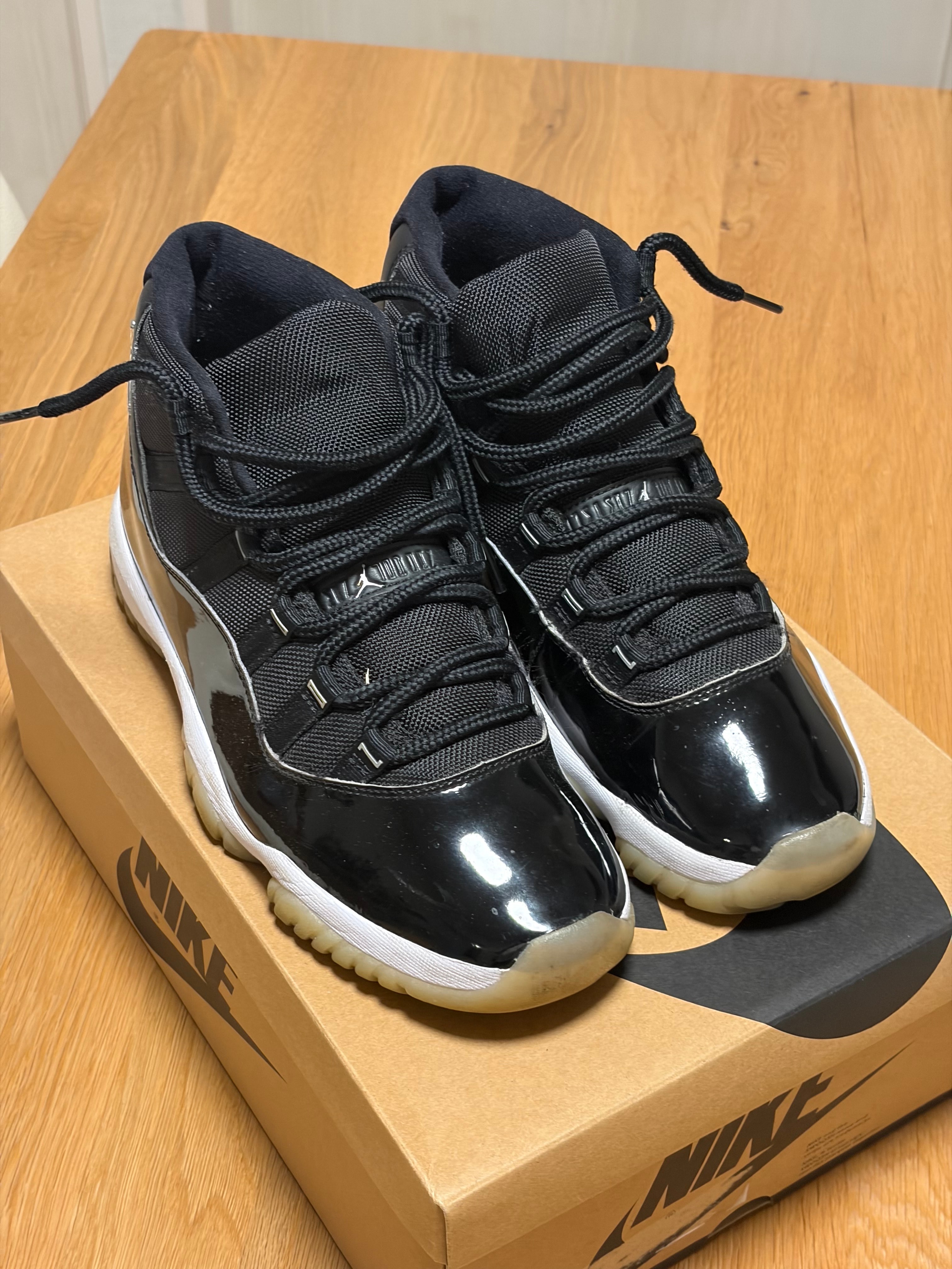 Nike Air Jordan 11 "Jubilee"