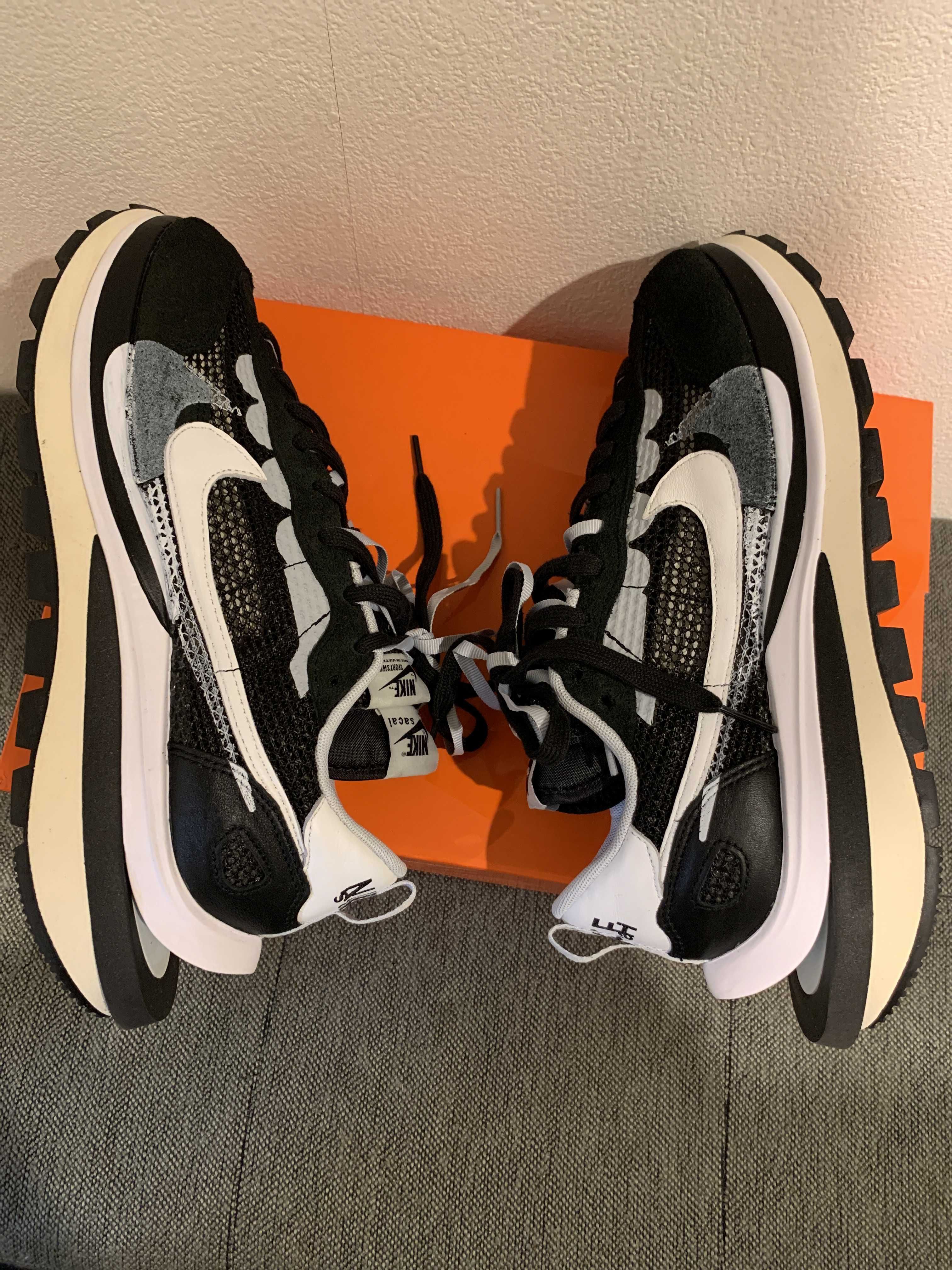 sacai × Nike Vapor Waffle "Black and White"