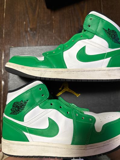 Nike Air Jordan 1 Mid "Lucky Green"