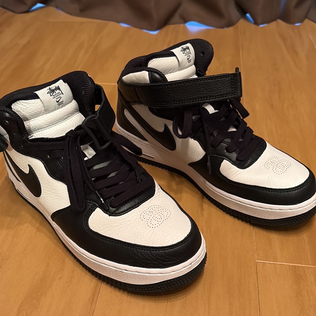 Stussy × Nike Air Force 1 Mid "Black and Light Bone"