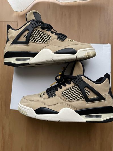 Nike Women's Air Jordan 4 "Mushroom"