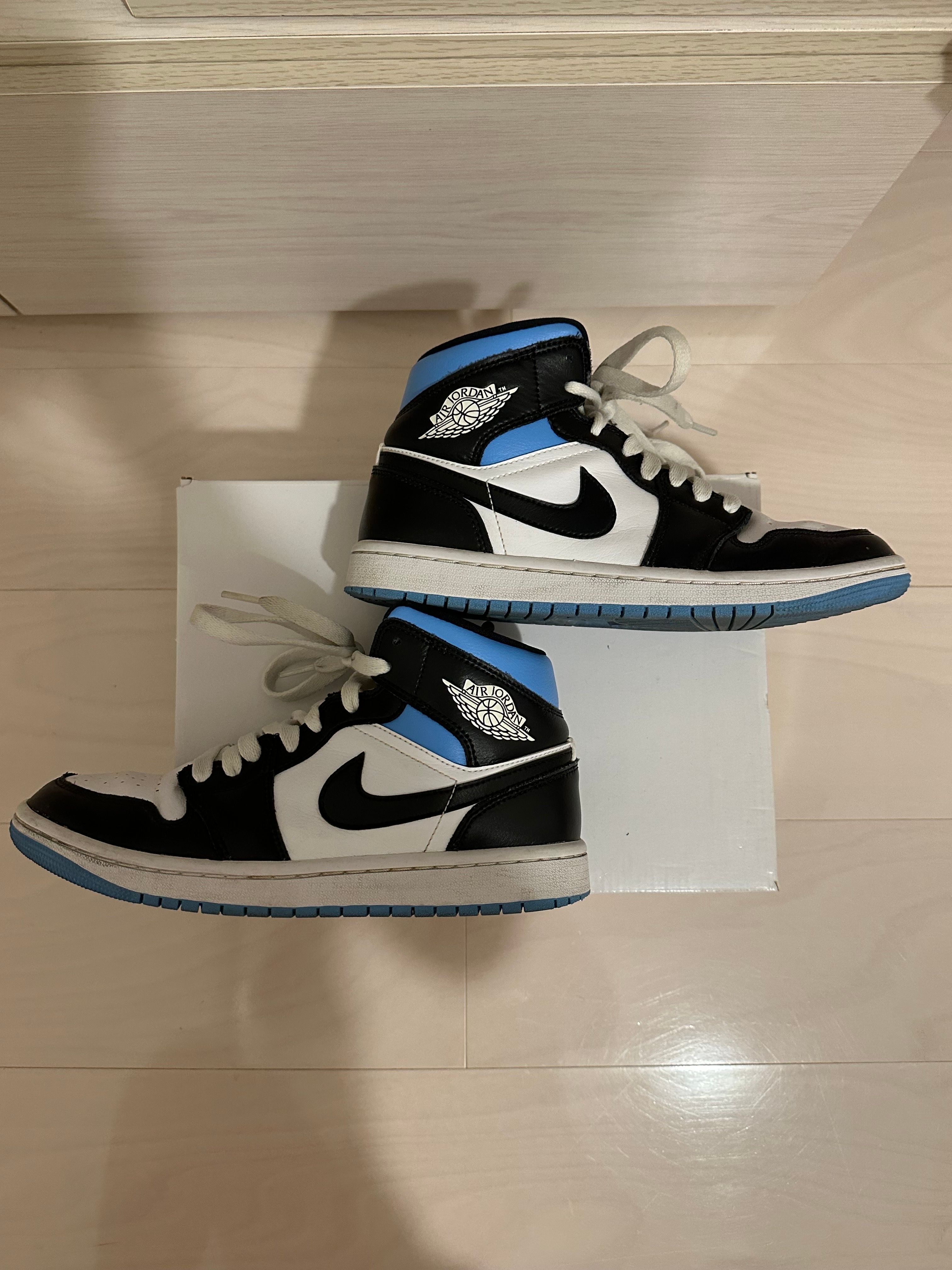 Nike Women's Air Jordan 1 Mid "Black/University Blue"