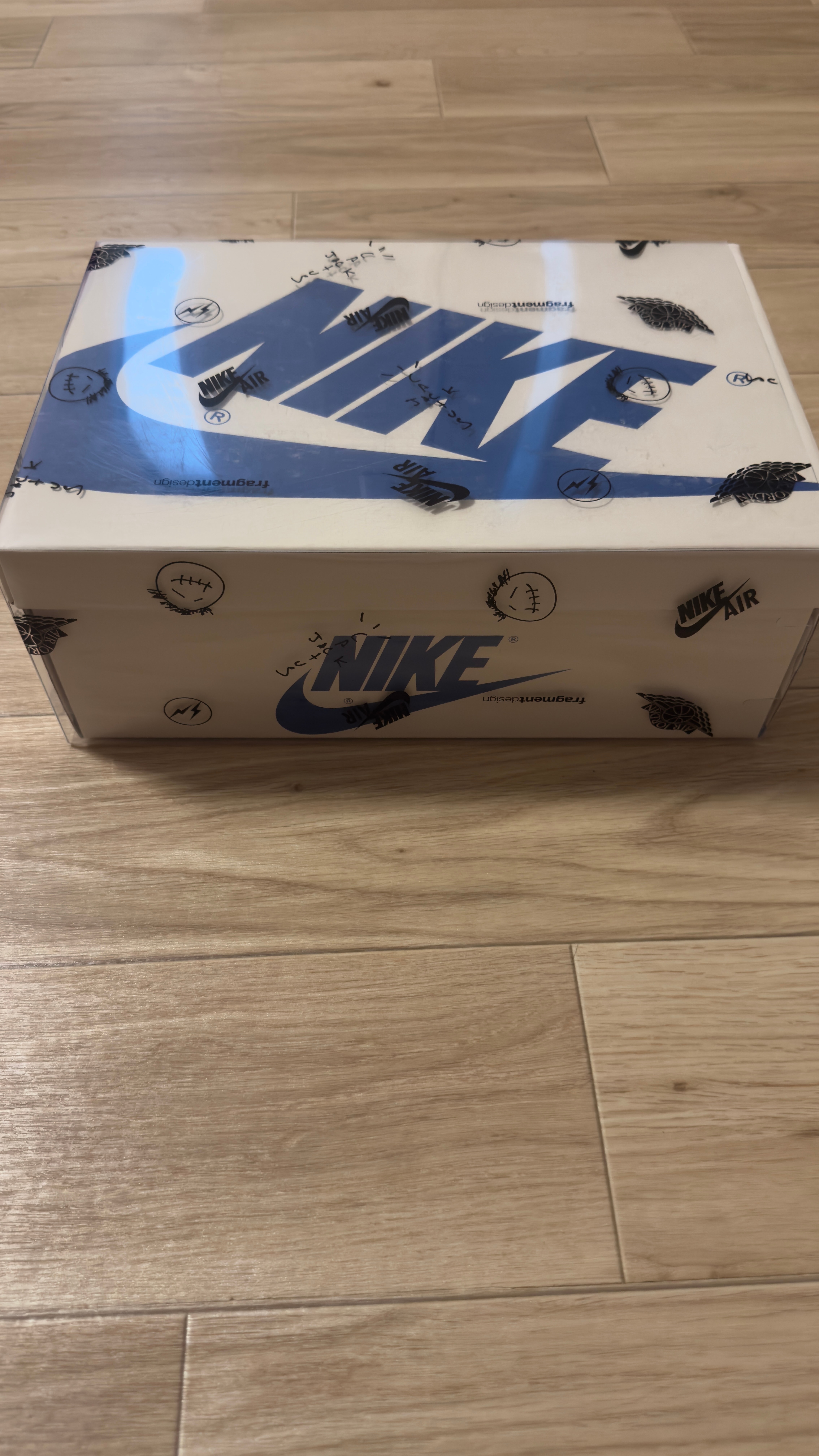 Travis Scott × fragment design × Nike Air Jordan 1 Low OG SP "Military Blue"