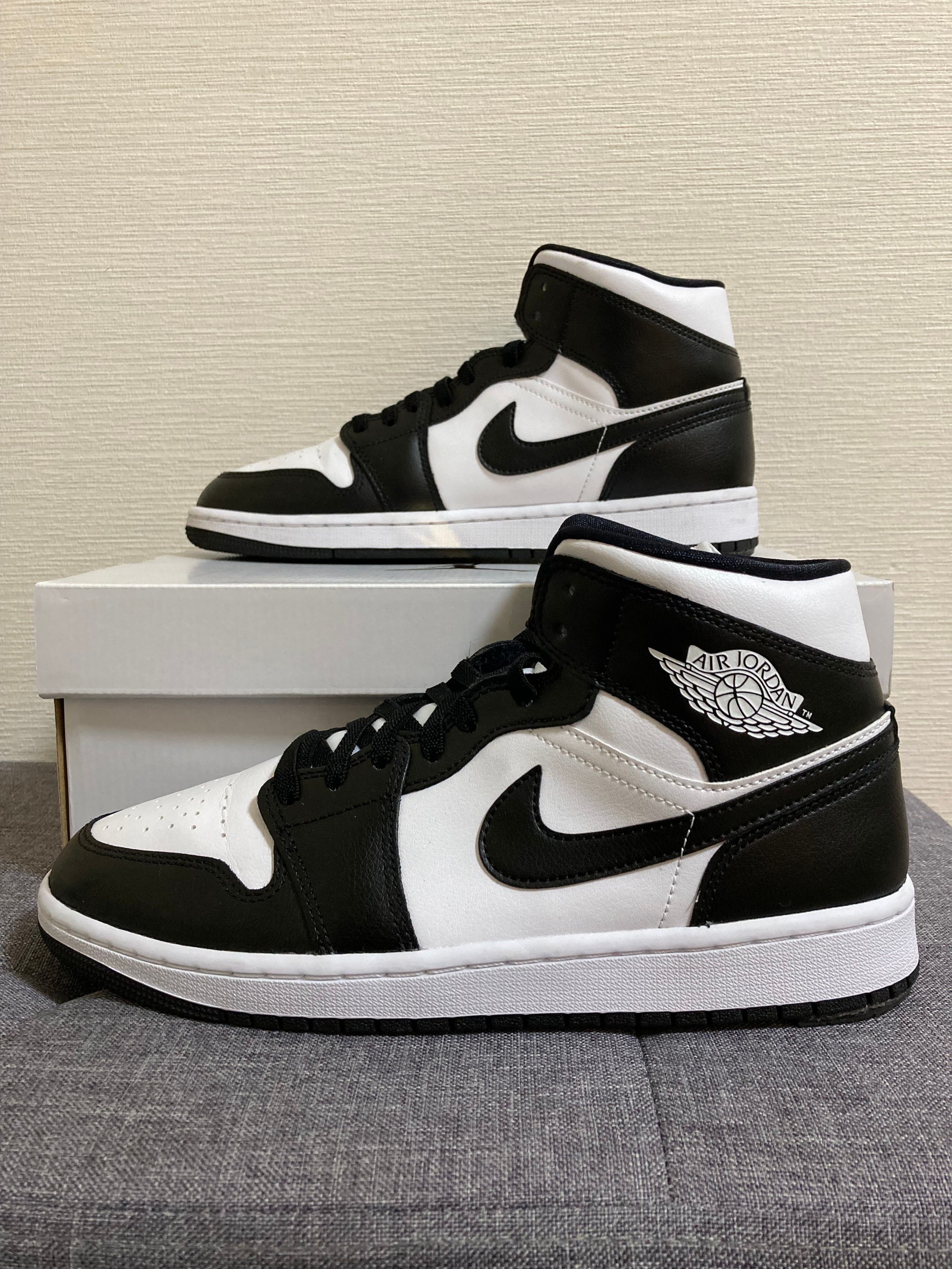 Nike Women's Air Jordan 1 Mid "Black/White"