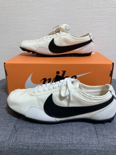 Nike Women's Moon Shoe OG "Soft Pearl/Black"