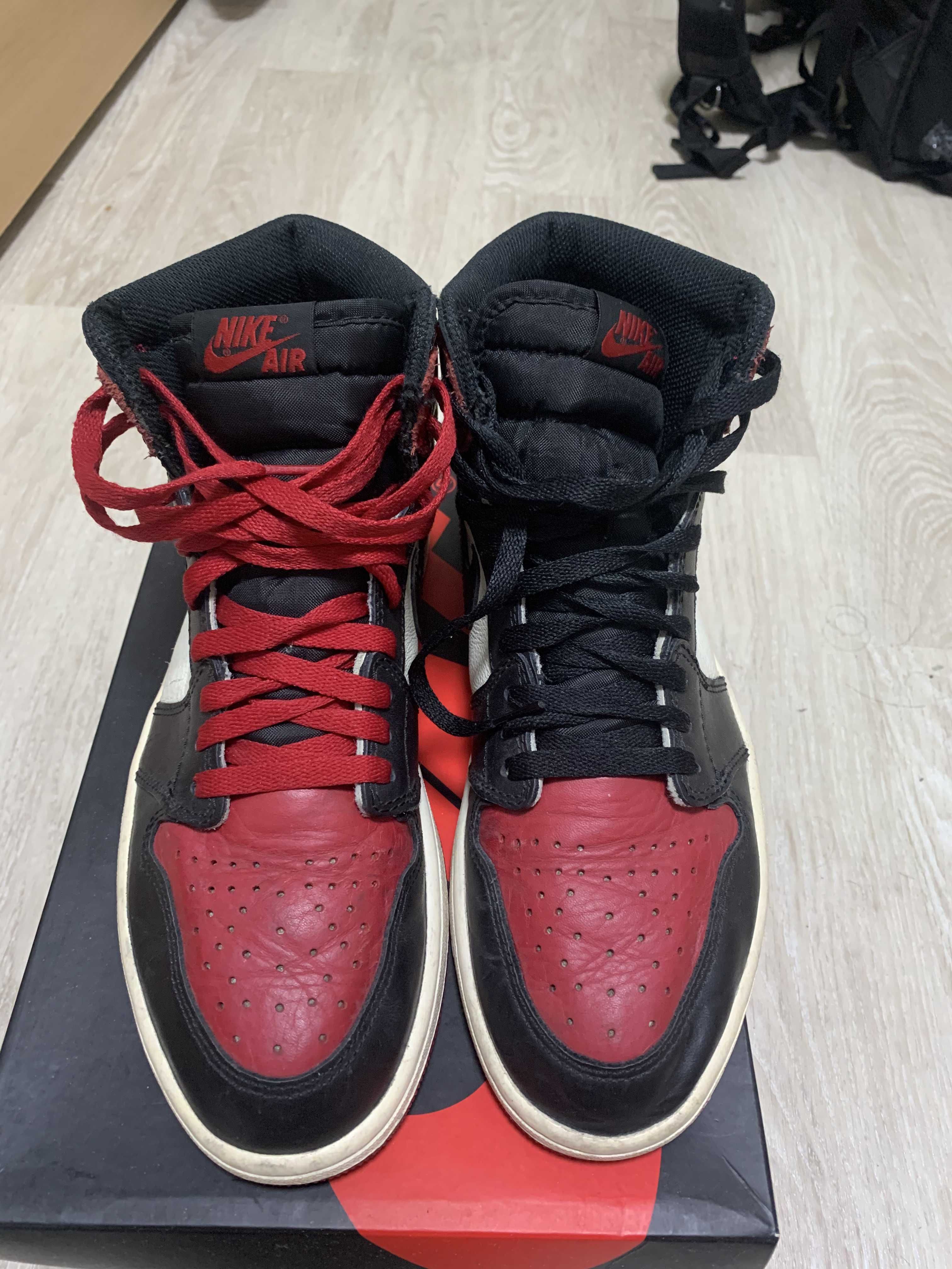 Nike Air Jordan 1 Retro High OG "Bred Toe"