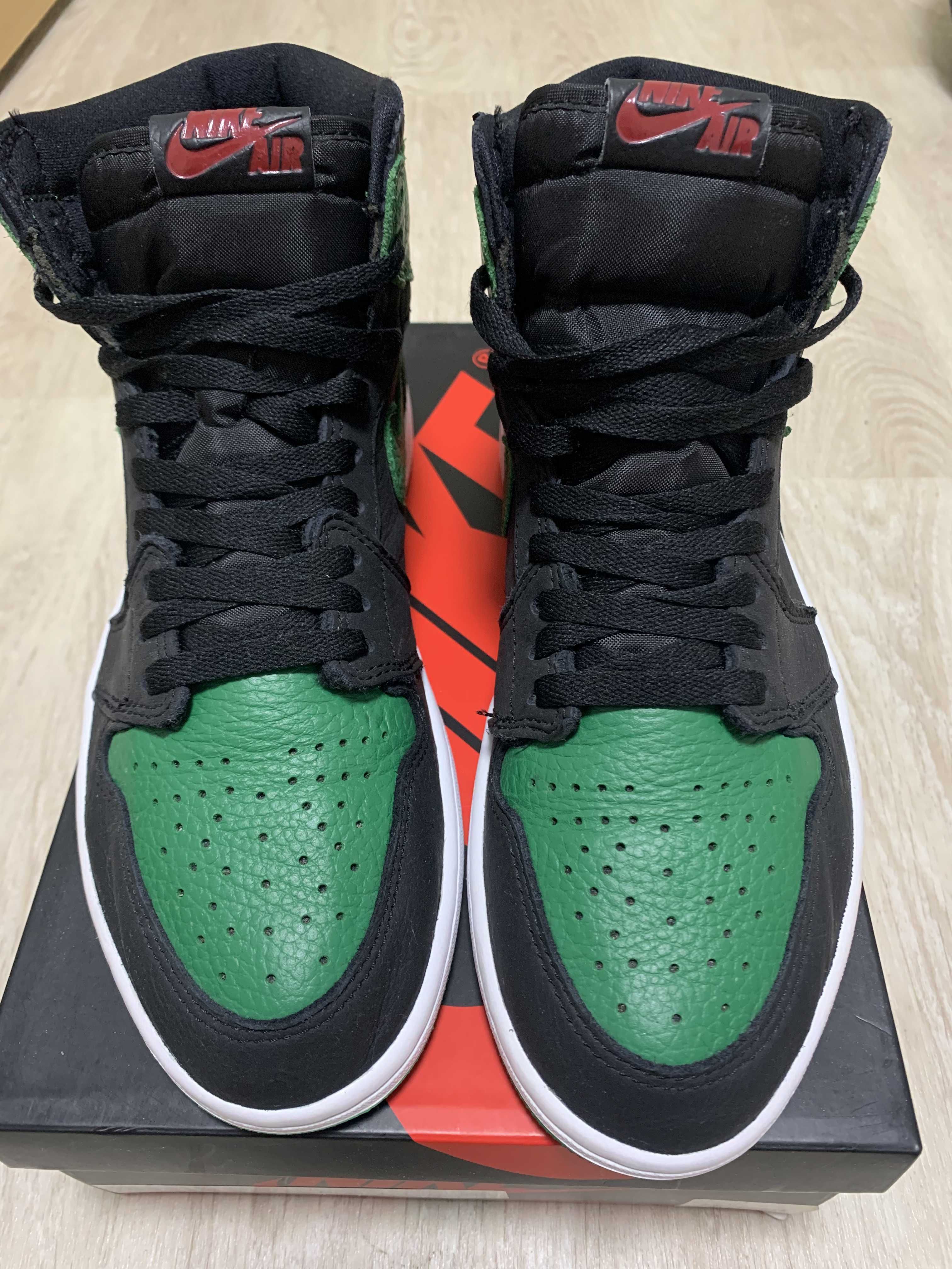 Nike Air Jordan 1 Retro High OG "Black/Pine Green" (2020)