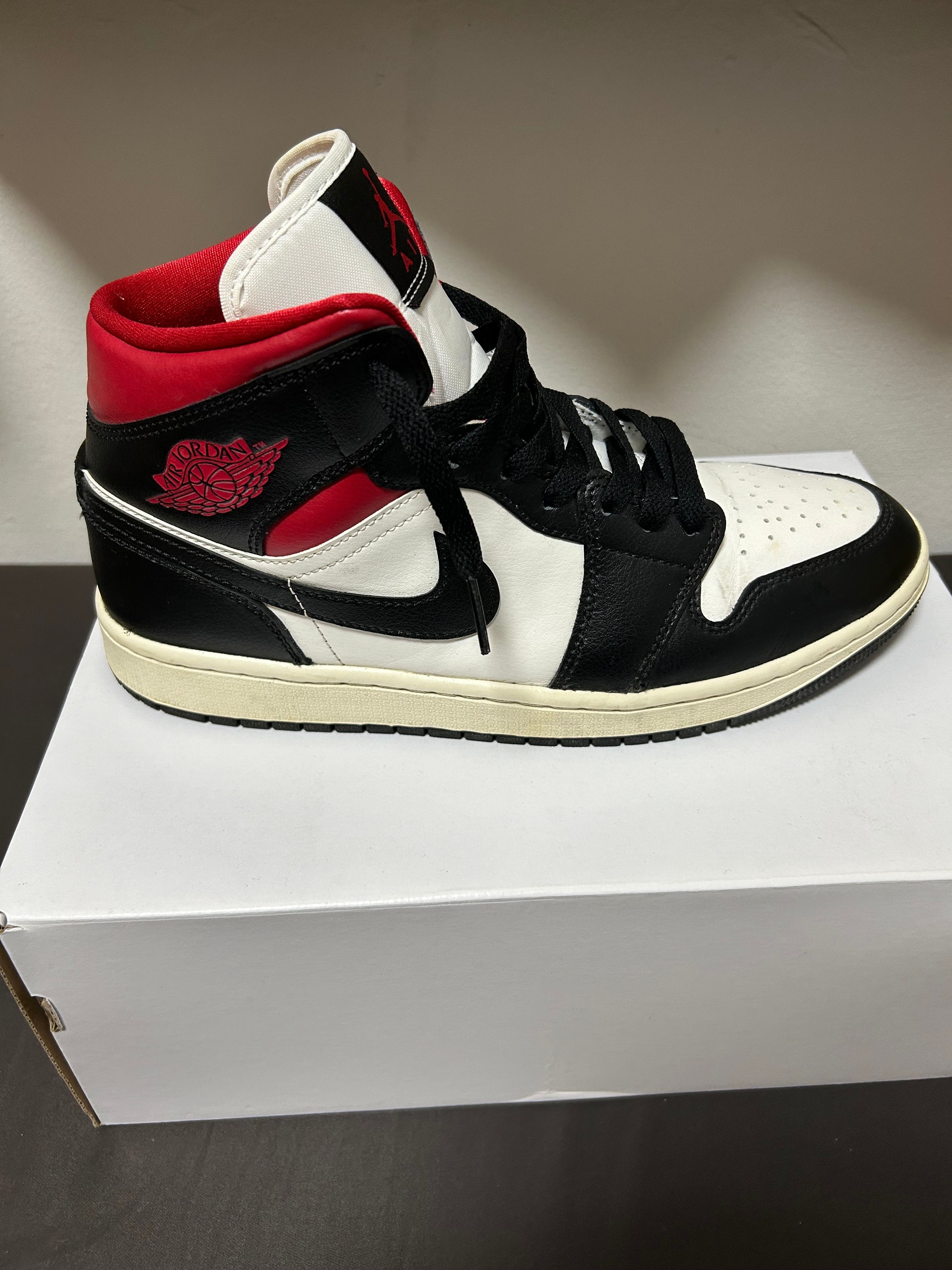 Nike Women's Air Jordan 1 Mid "Black/Gym Red"