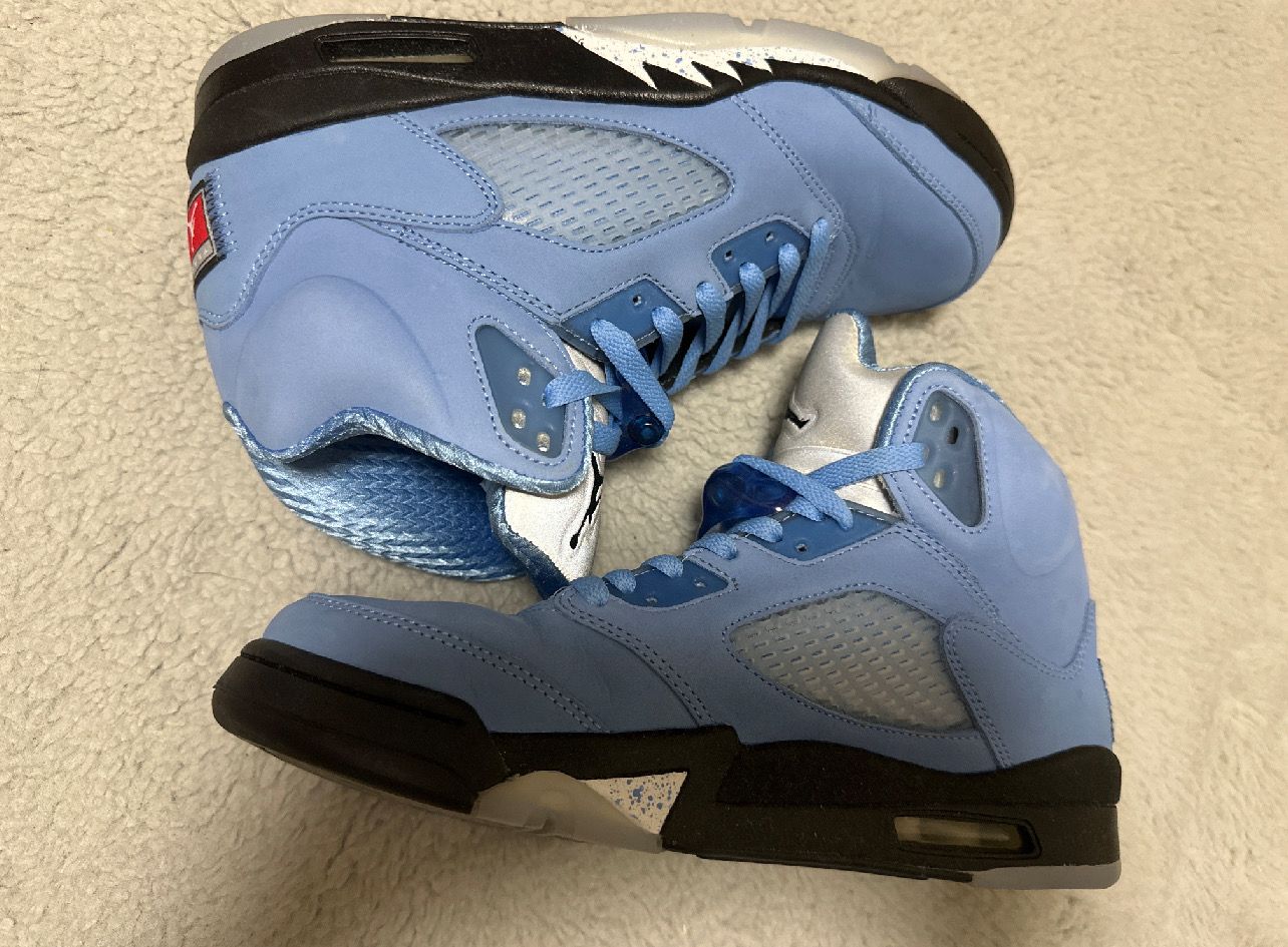 Nike Air Jordan 5 Retro SE "University Blue"
