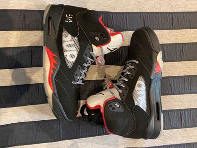 Supreme × Nike Air Jordan 5 Retro "Black"