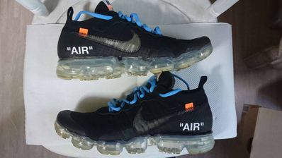 Off-White × Nike Air Vapormax "Black/Total Orange/Clear"