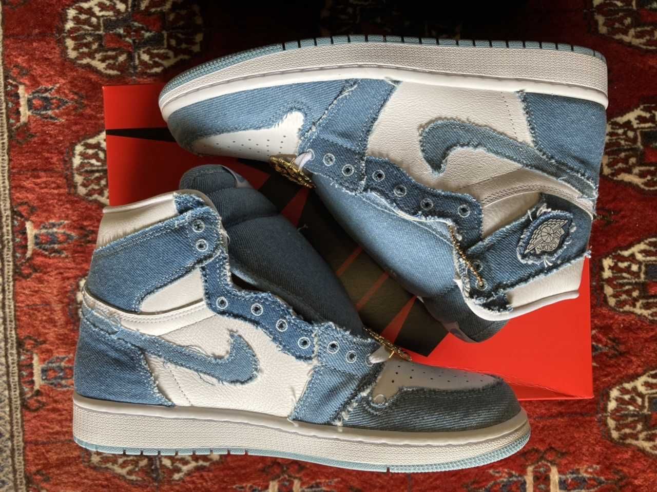 Nike Women's Air Jordan 1 High OG "Denim"